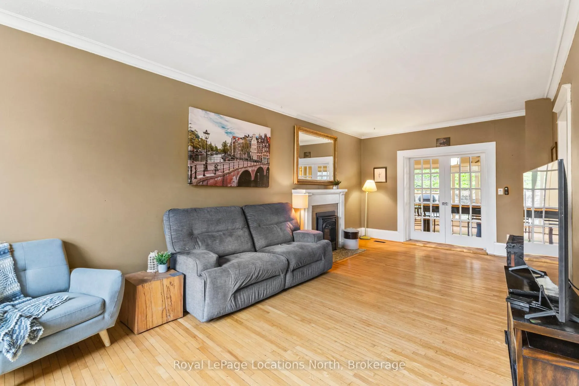 Photo 6 of 1080 4th 'A' Avenue W, Owen Sound — HOMEH