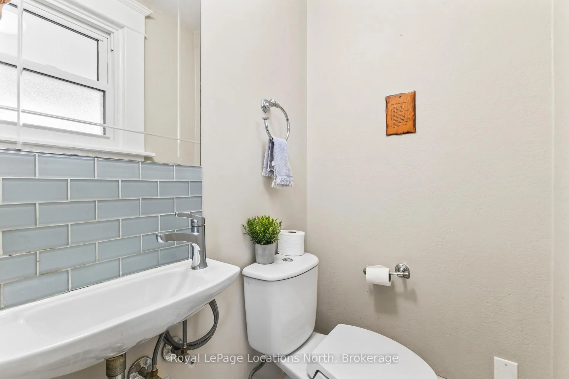 Photo 15 of 1080 4th 'A' Avenue W, Owen Sound — HOMEH