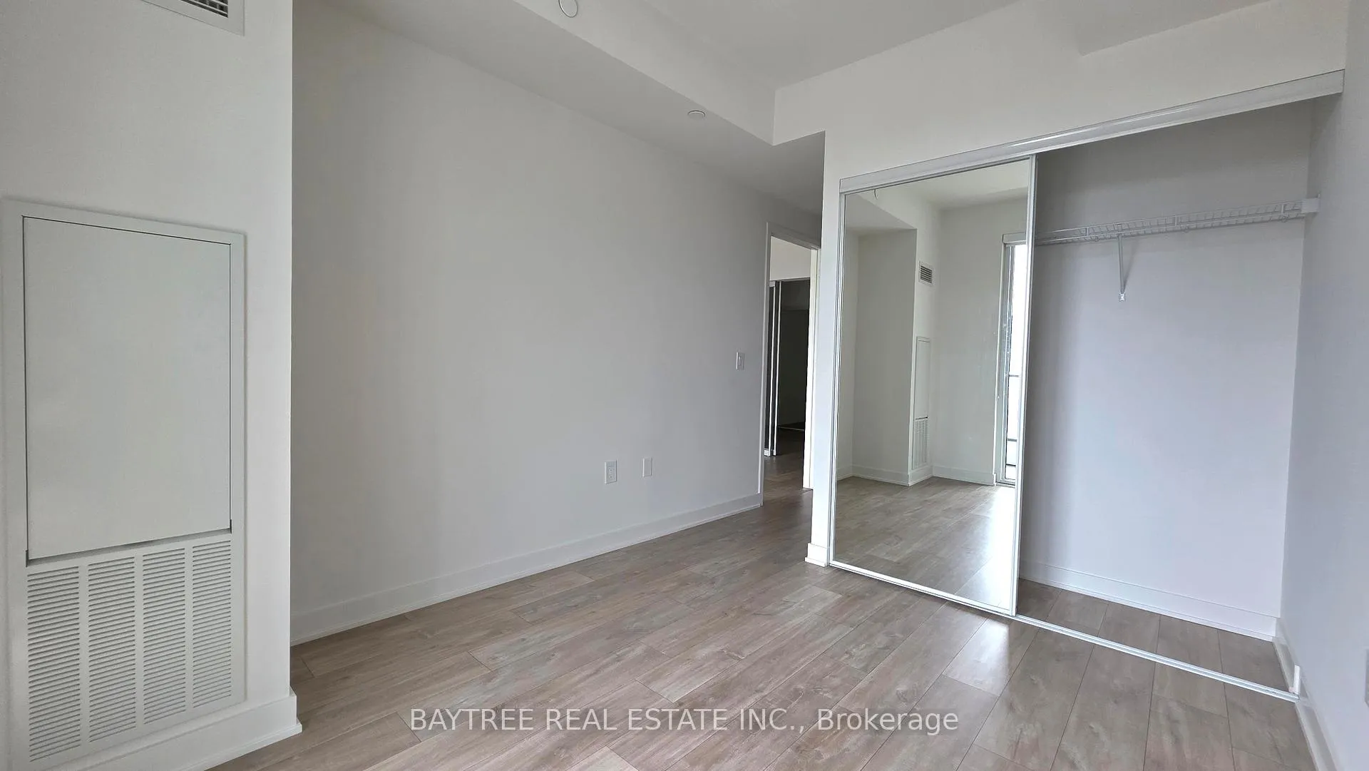 Photo 6 of Unit 1412 E, 70 Princess Street E, Toronto, Waterfront Communities — HOMEH