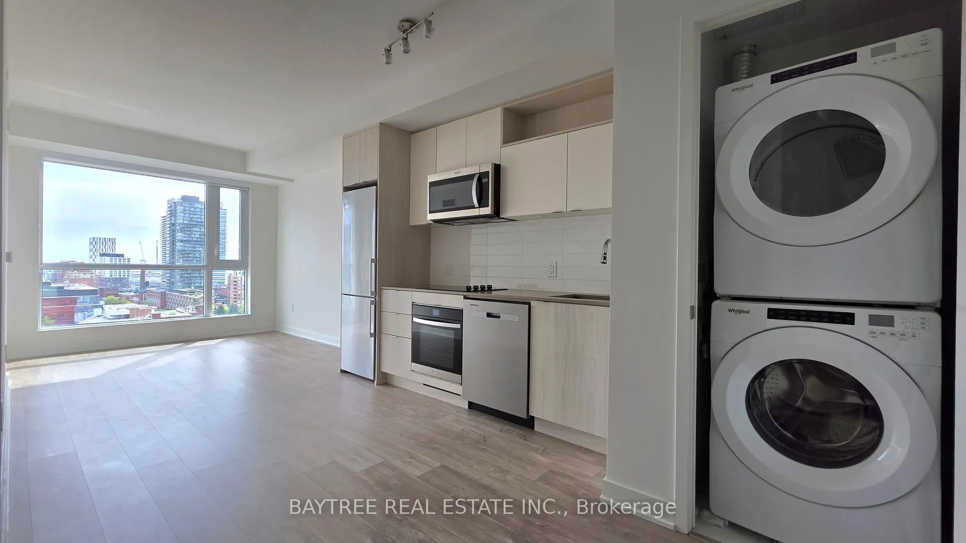 Photo 7 of Unit 1412 E, 70 Princess Street E, Toronto, Waterfront Communities — HOMEH