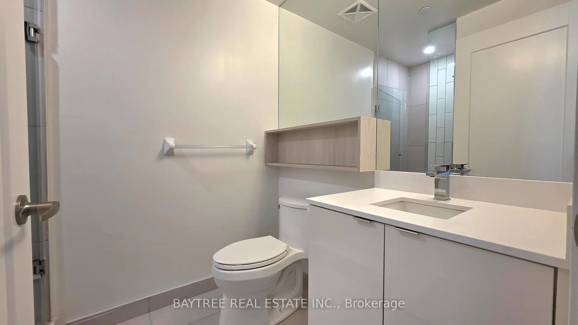 Photo 14 of Unit 1412 E, 70 Princess Street E, Toronto, Waterfront Communities — HOMEH