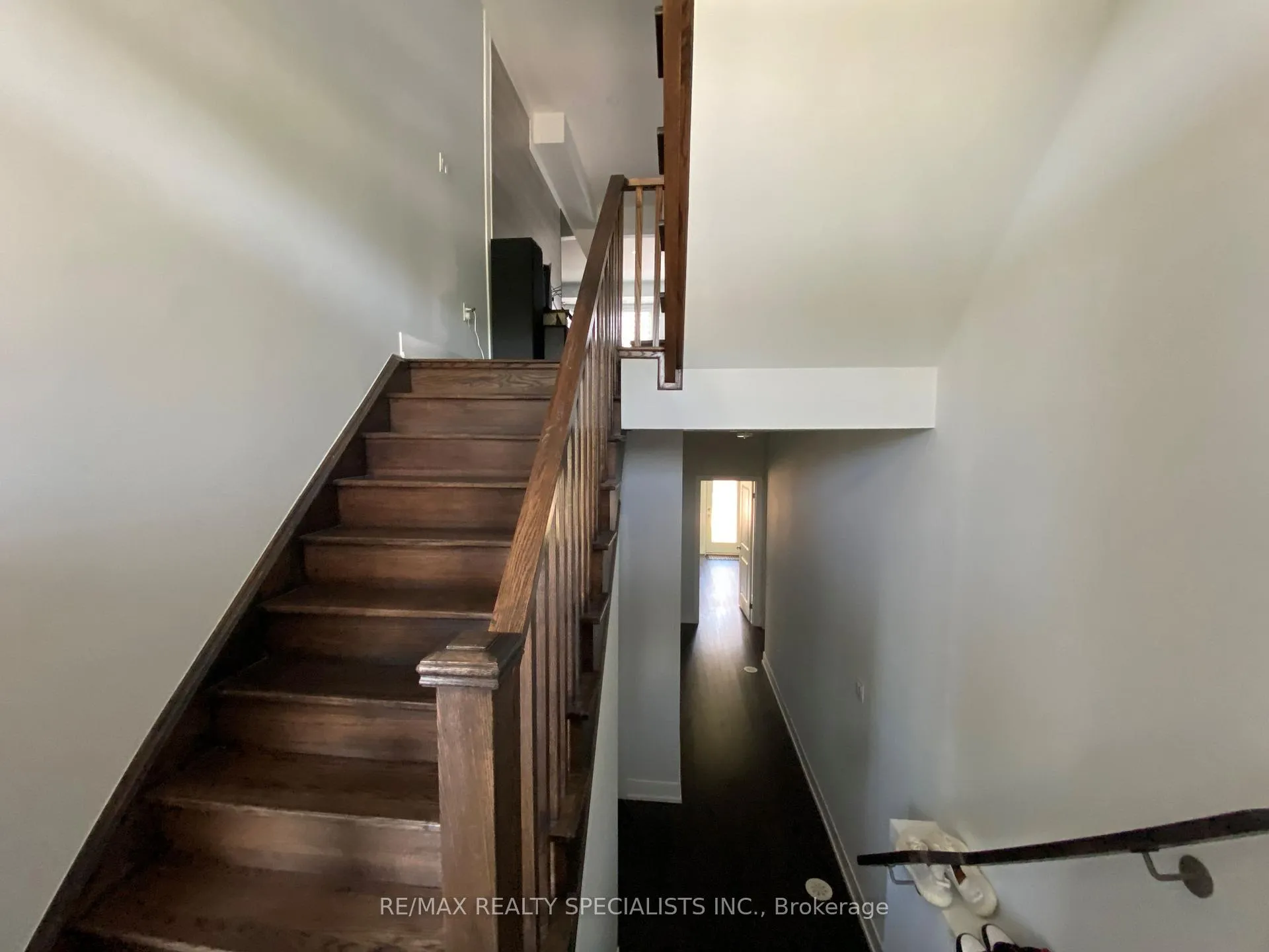 Photo 12 of 1458 Yellow Rose Circle, Oakville, Glen Abbey — HOMEH
