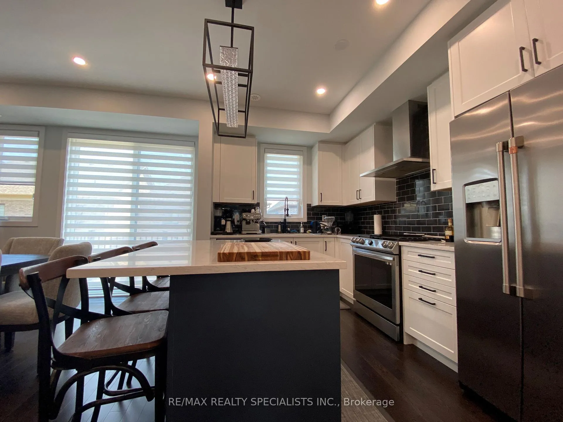 Photo 14 of 1458 Yellow Rose Circle, Oakville, Glen Abbey — HOMEH