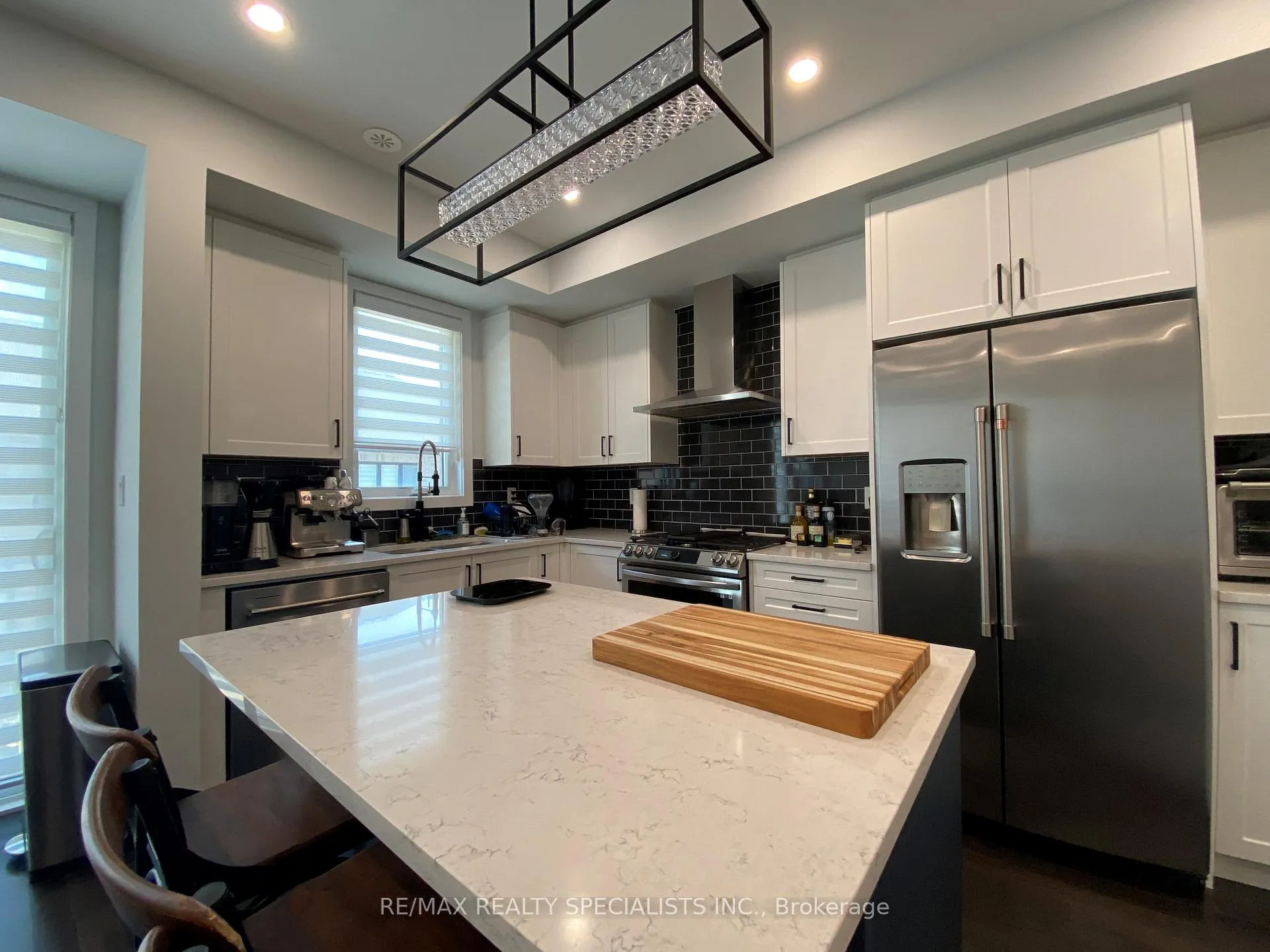 Photo 15 of 1458 Yellow Rose Circle, Oakville, Glen Abbey — HOMEH
