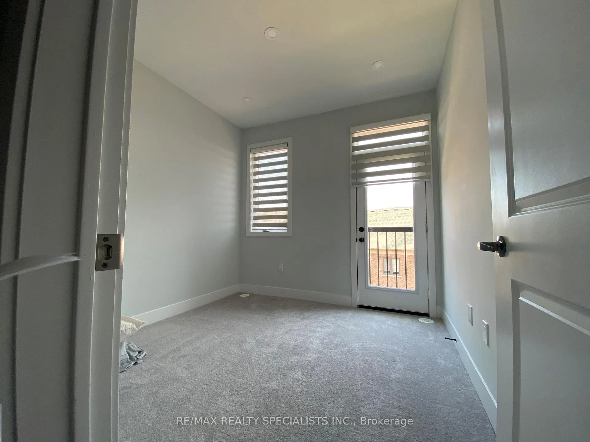Photo 18 of 1458 Yellow Rose Circle, Oakville, Glen Abbey — HOMEH