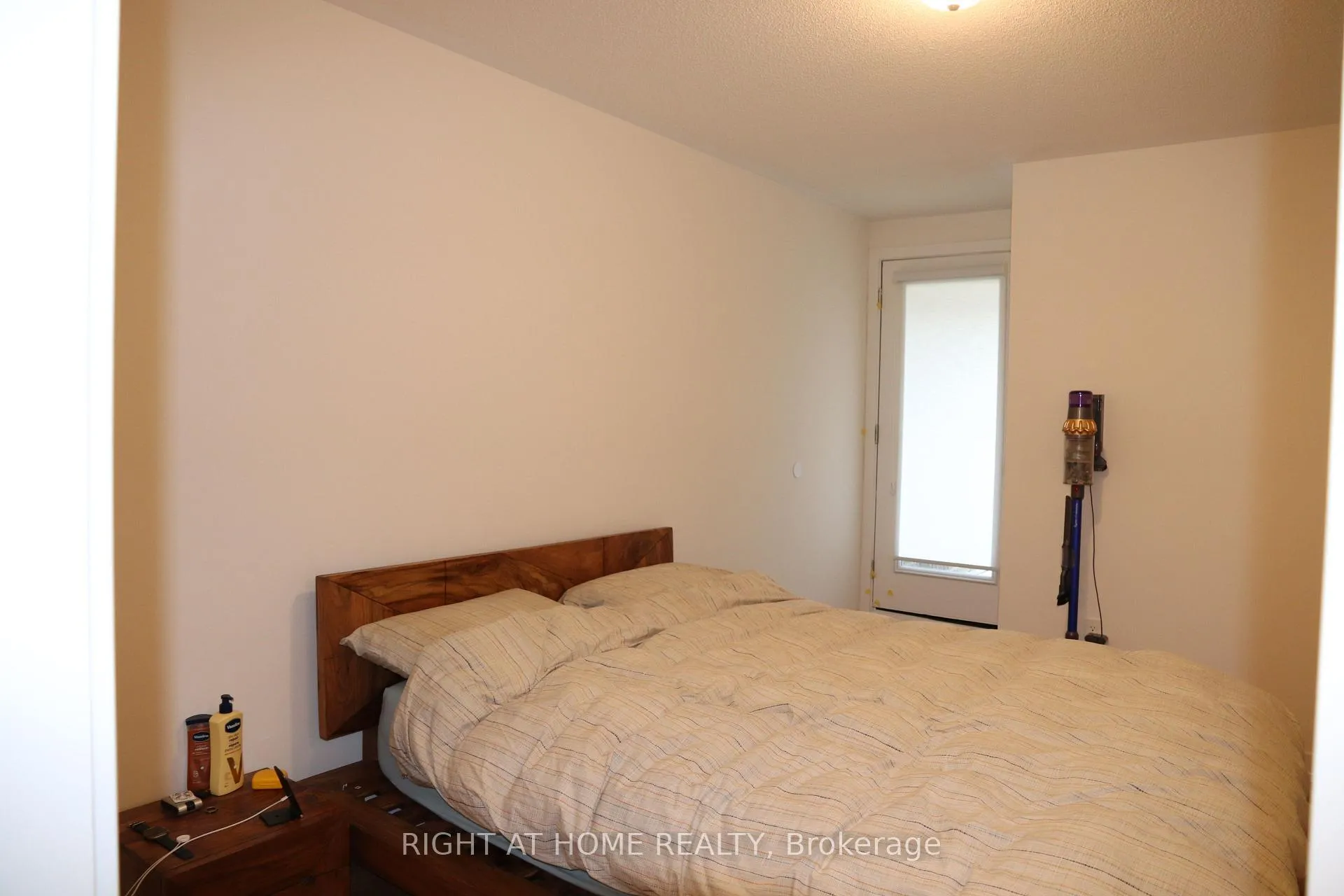 Photo 34 of 1541 Hilson Heights, Milton, Cobban — HOMEH