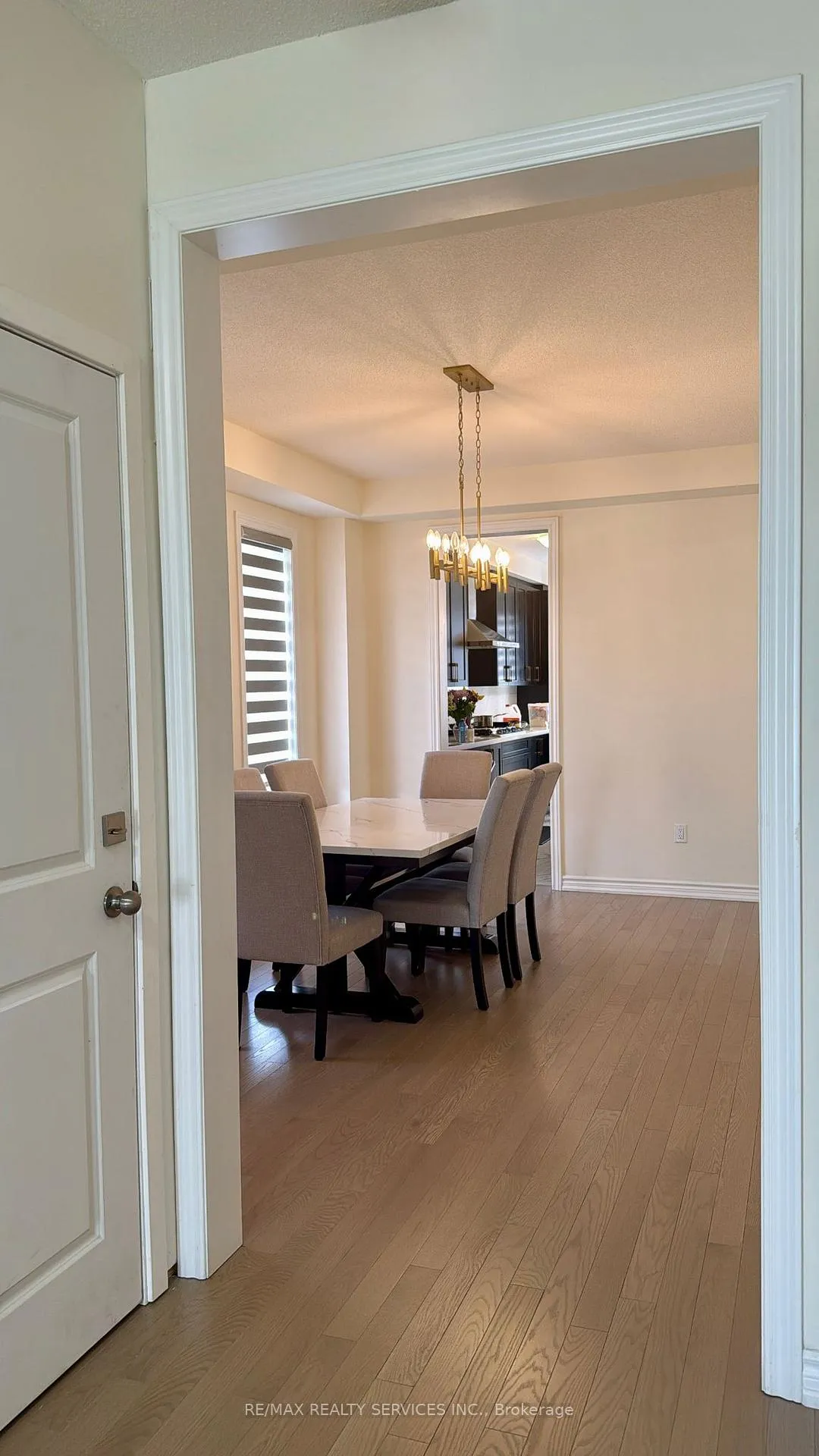 Photo 17 of 37 Bavenden Crescent, Brampton, Credit Valley — HOMEH