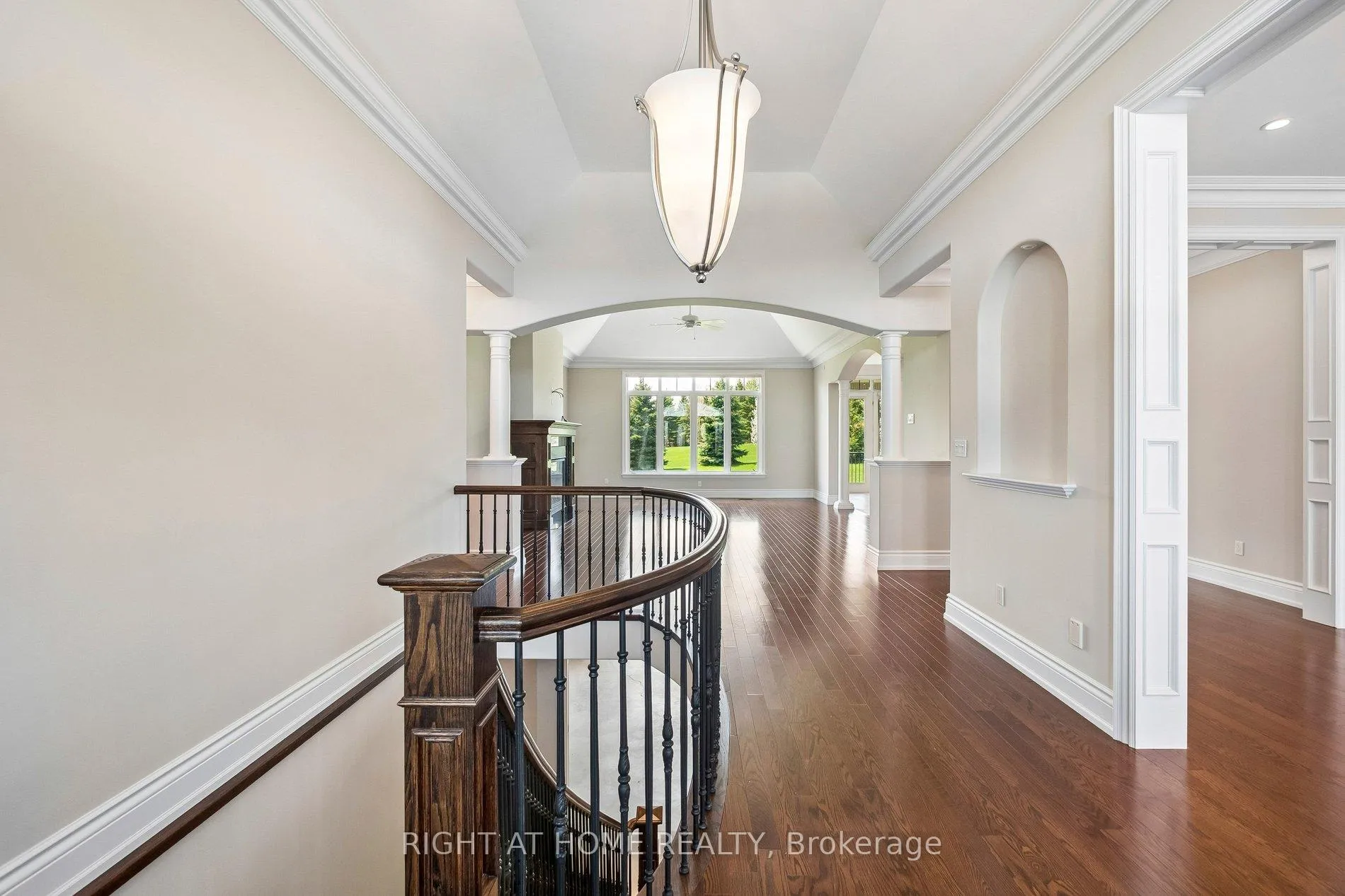 Photo 6 of 18 Bice Court, Clarington, Rural Clarington — HOMEH