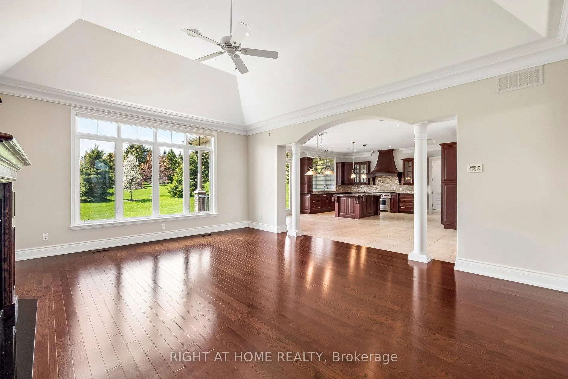 Photo 9 of 18 Bice Court, Clarington, Rural Clarington — HOMEH