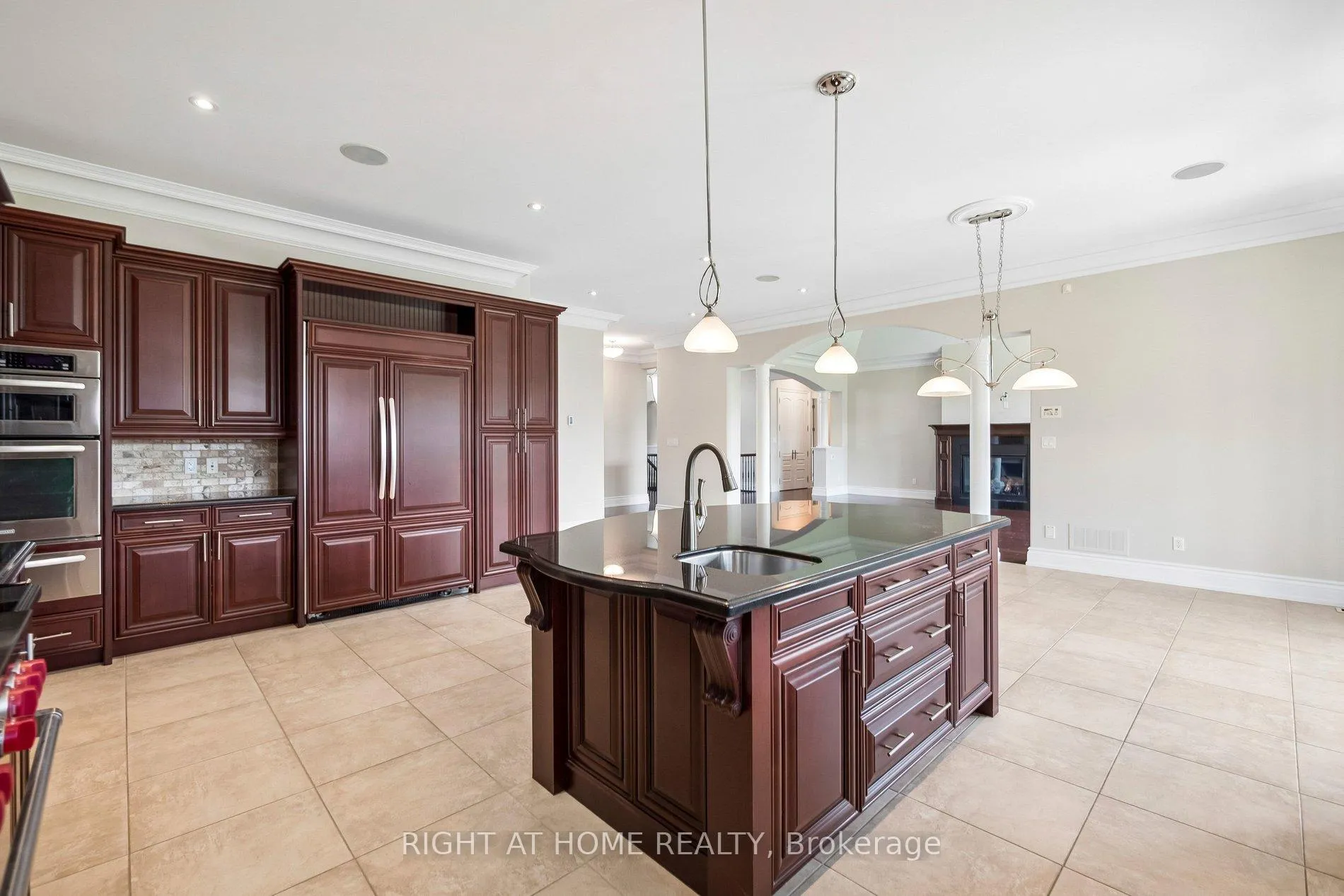 Photo 13 of 18 Bice Court, Clarington, Rural Clarington — HOMEH