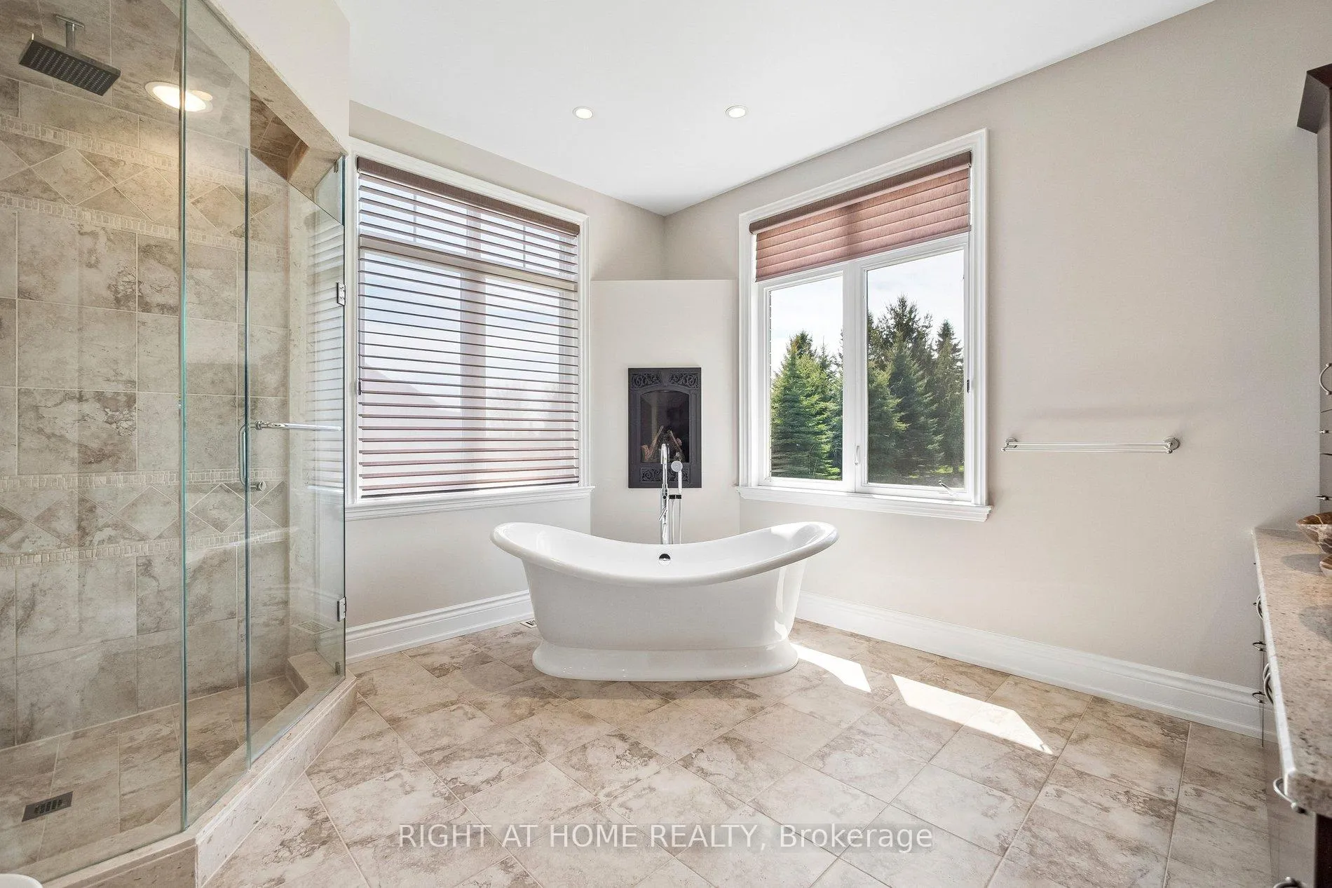 Photo 18 of 18 Bice Court, Clarington, Rural Clarington — HOMEH