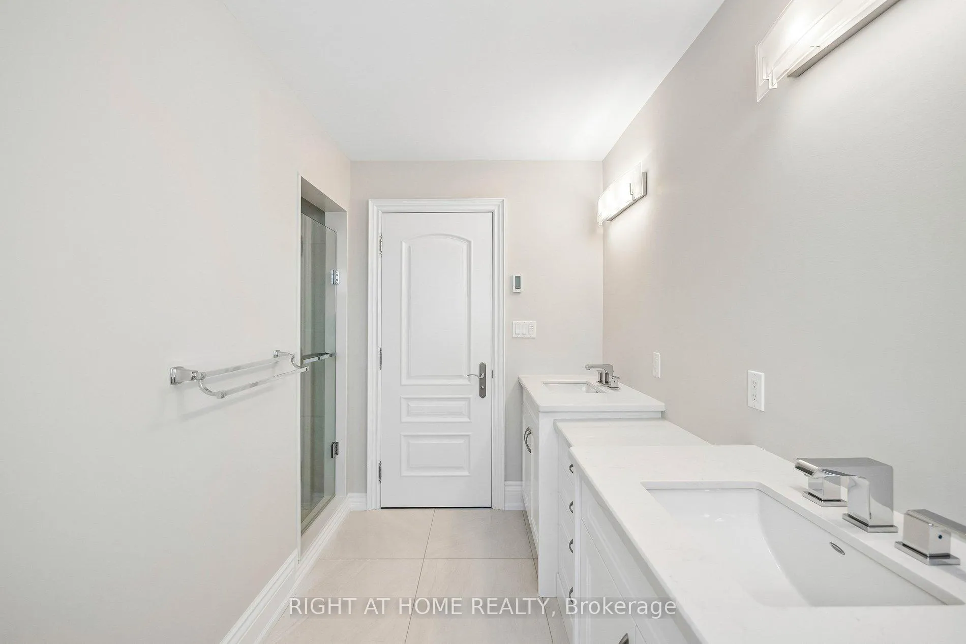 Photo 28 of 18 Bice Court, Clarington, Rural Clarington — HOMEH