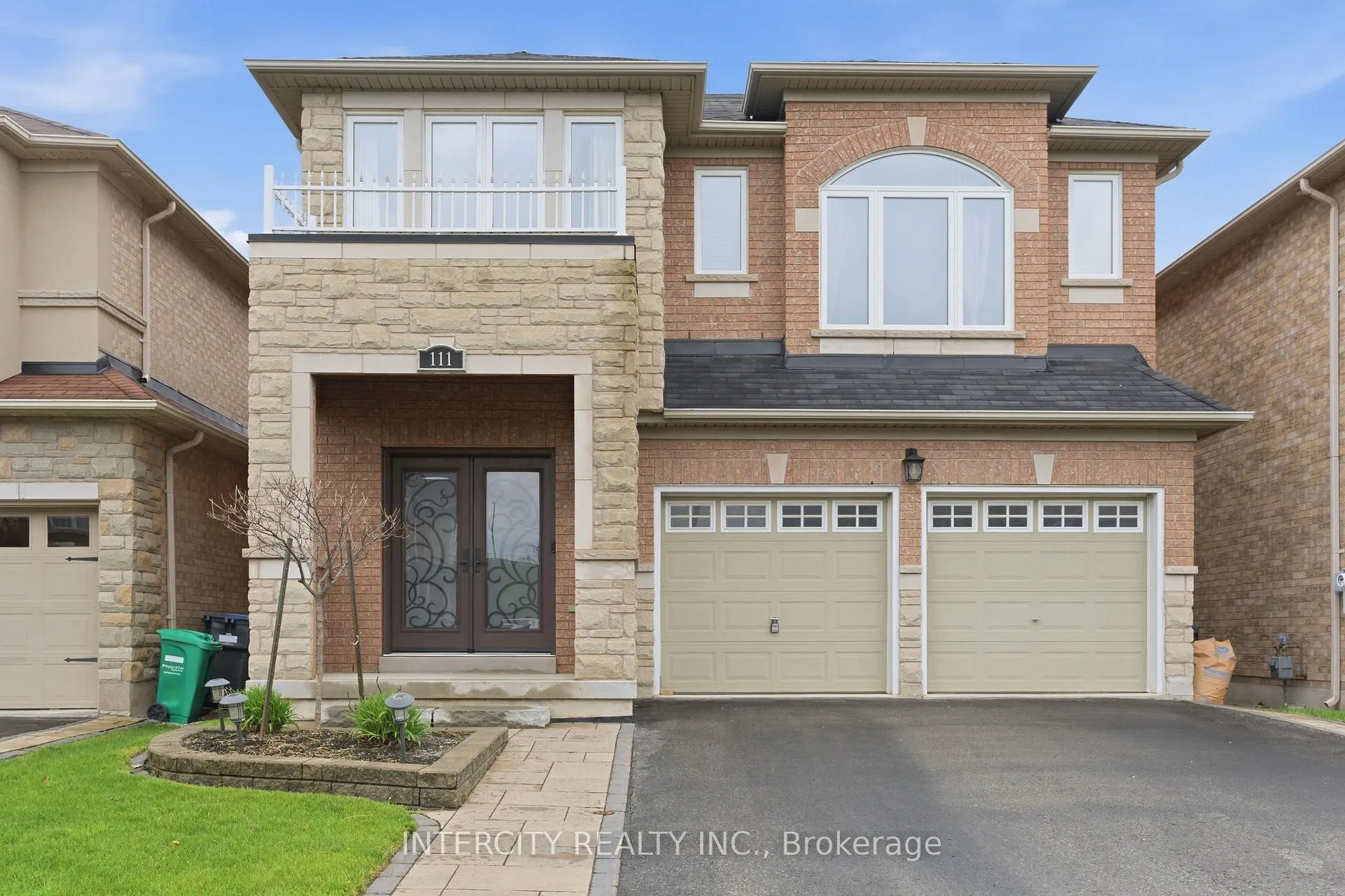 Front of 111 Fandango Drive