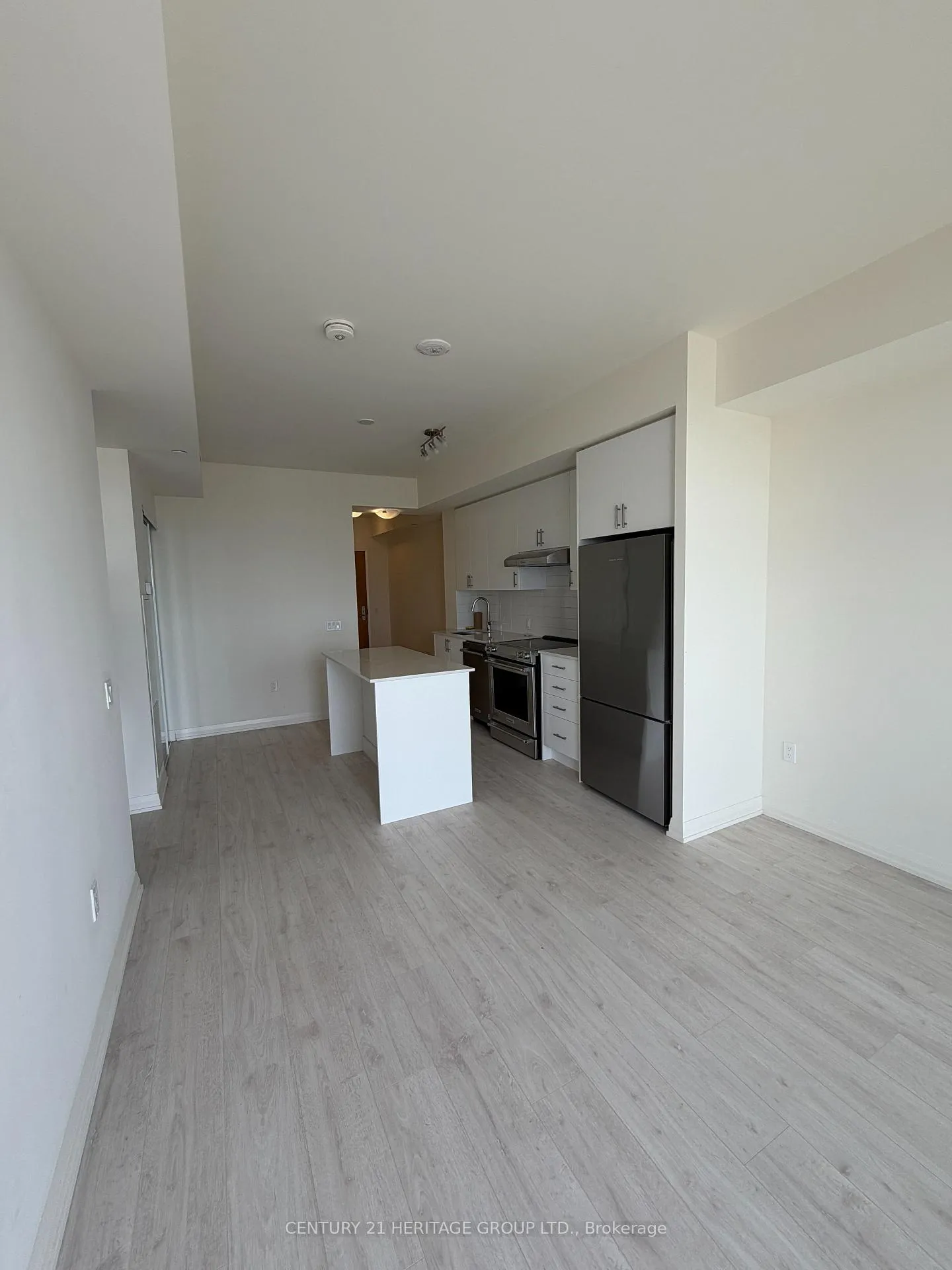 Photo 12 of Unit 1523, 8960 Jane Street S, Vaughan, Vellore Village — HOMEH