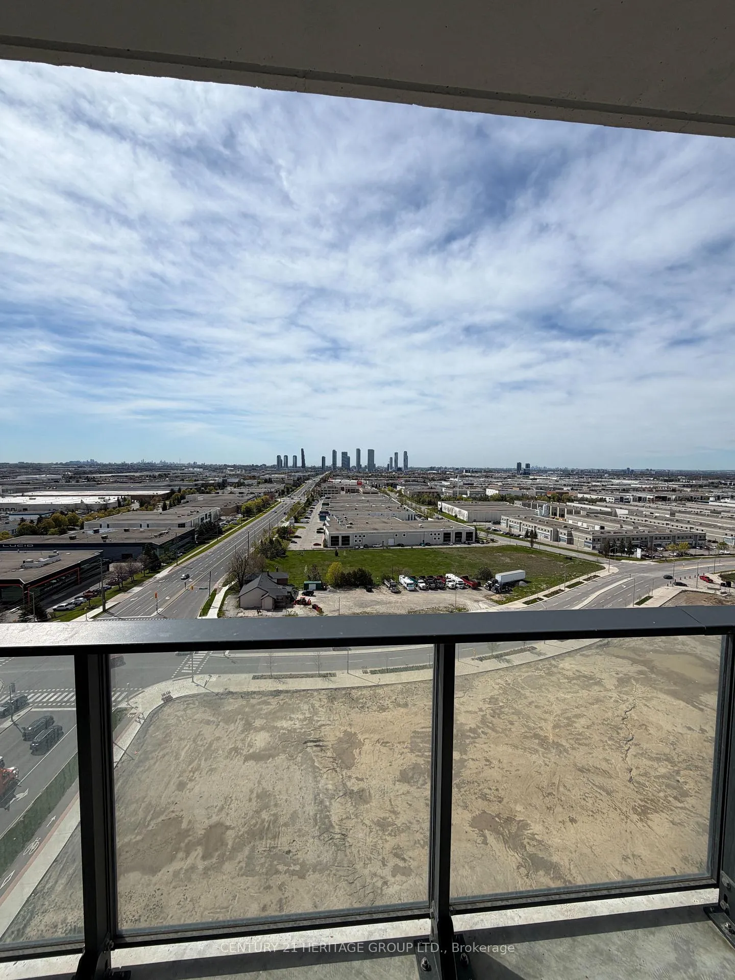 Photo 13 of Unit 1523, 8960 Jane Street S, Vaughan, Vellore Village — HOMEH