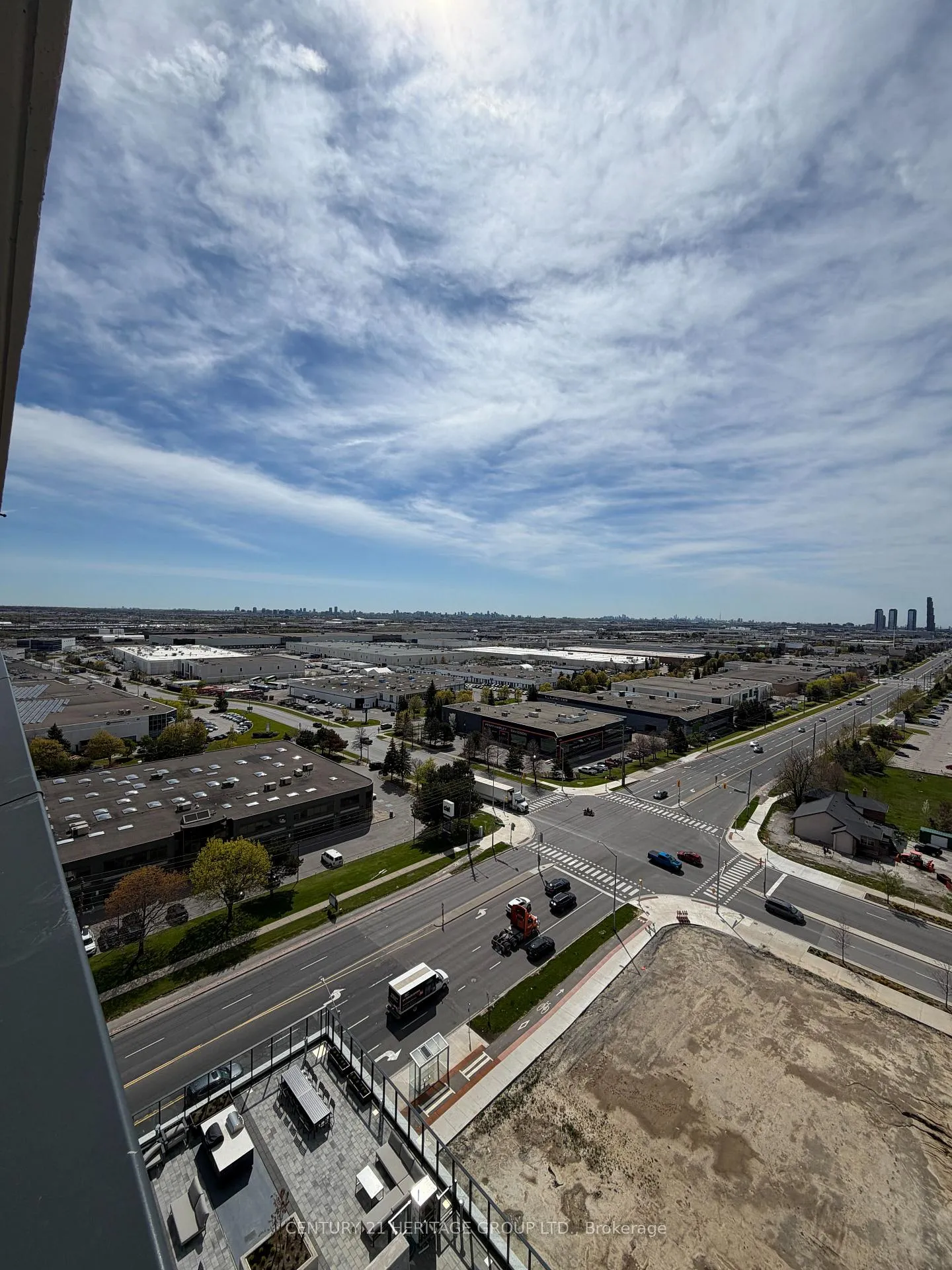 Photo 15 of Unit 1523, 8960 Jane Street S, Vaughan, Vellore Village — HOMEH
