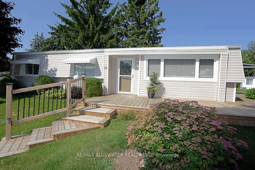 Photo 1 of 25 Maple Grove Court W, South Huron, Stephen — HOMEH