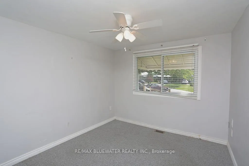 Photo 13 of 25 Maple Grove Court W, South Huron, Stephen — HOMEH