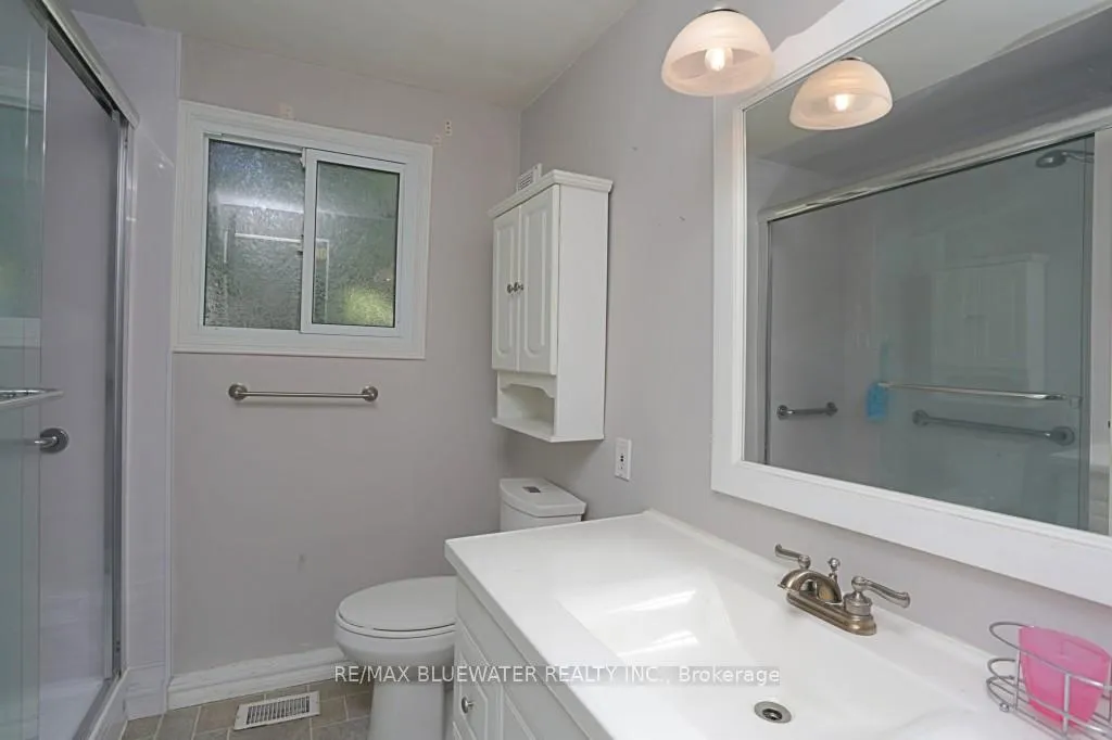 Photo 19 of 25 Maple Grove Court W, South Huron, Stephen — HOMEH