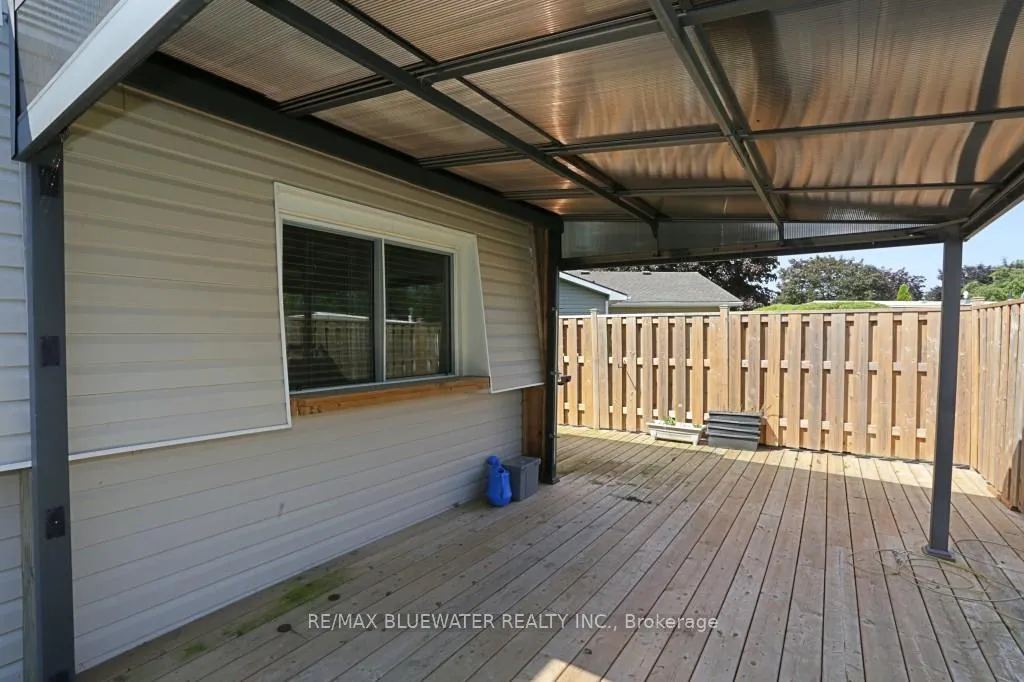 Photo 22 of 25 Maple Grove Court W, South Huron, Stephen — HOMEH