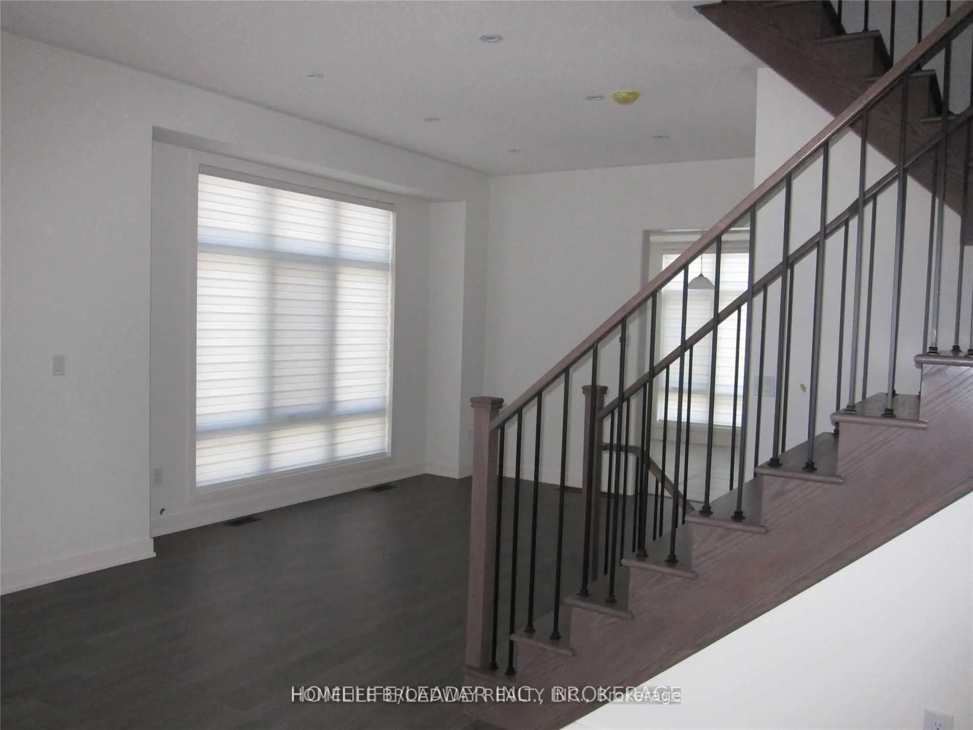 Photo 10 of 2 Benoit Street, Vaughan, Vellore Village — HOMEH