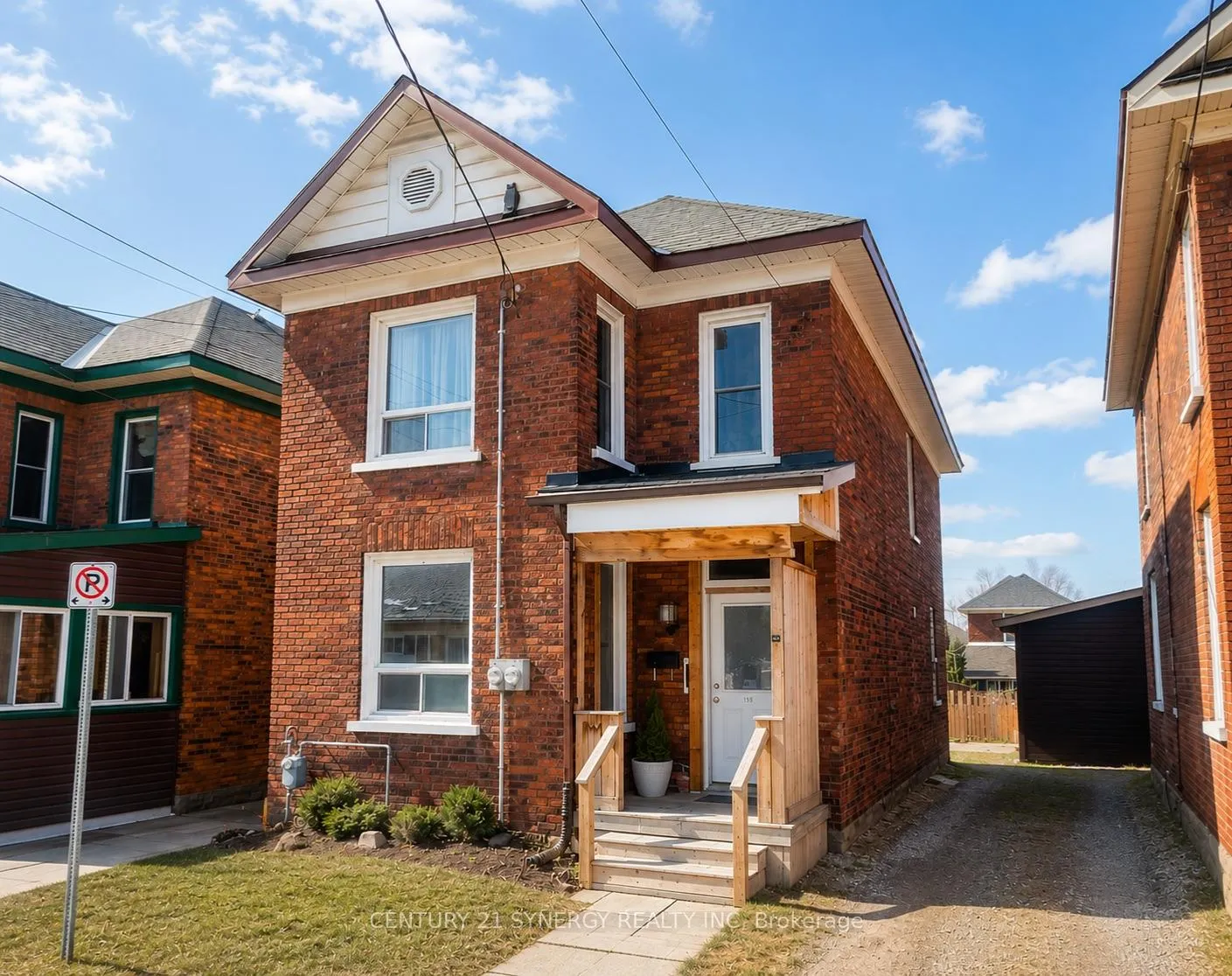 Photo 1 of 164 Chambers Street, Smiths Falls — HOMEH