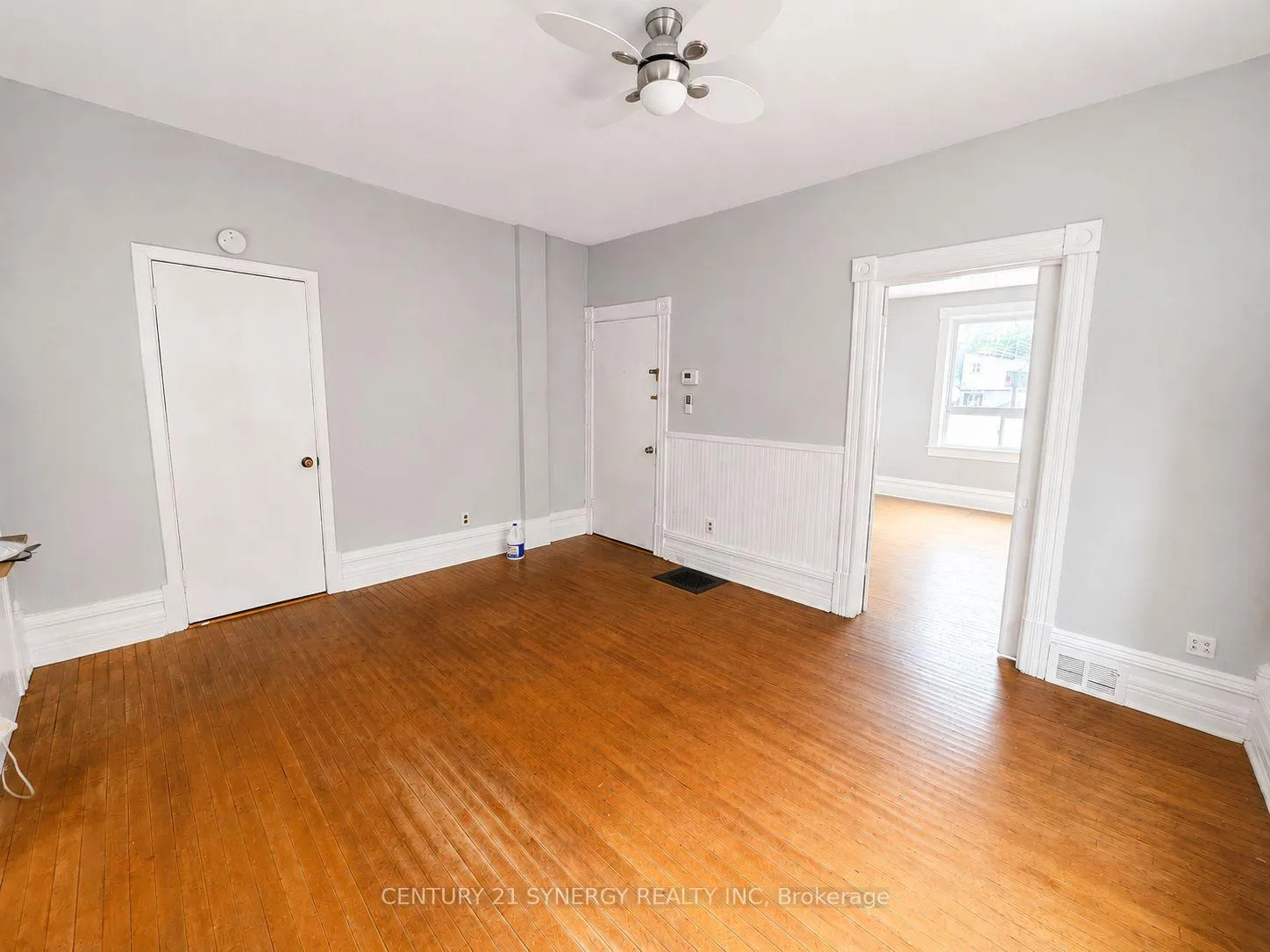 Photo 9 of 164 Chambers Street, Smiths Falls — HOMEH