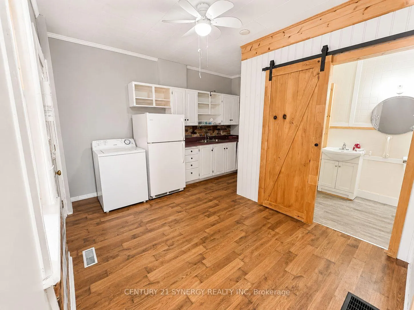 Photo 13 of 164 Chambers Street, Smiths Falls — HOMEH
