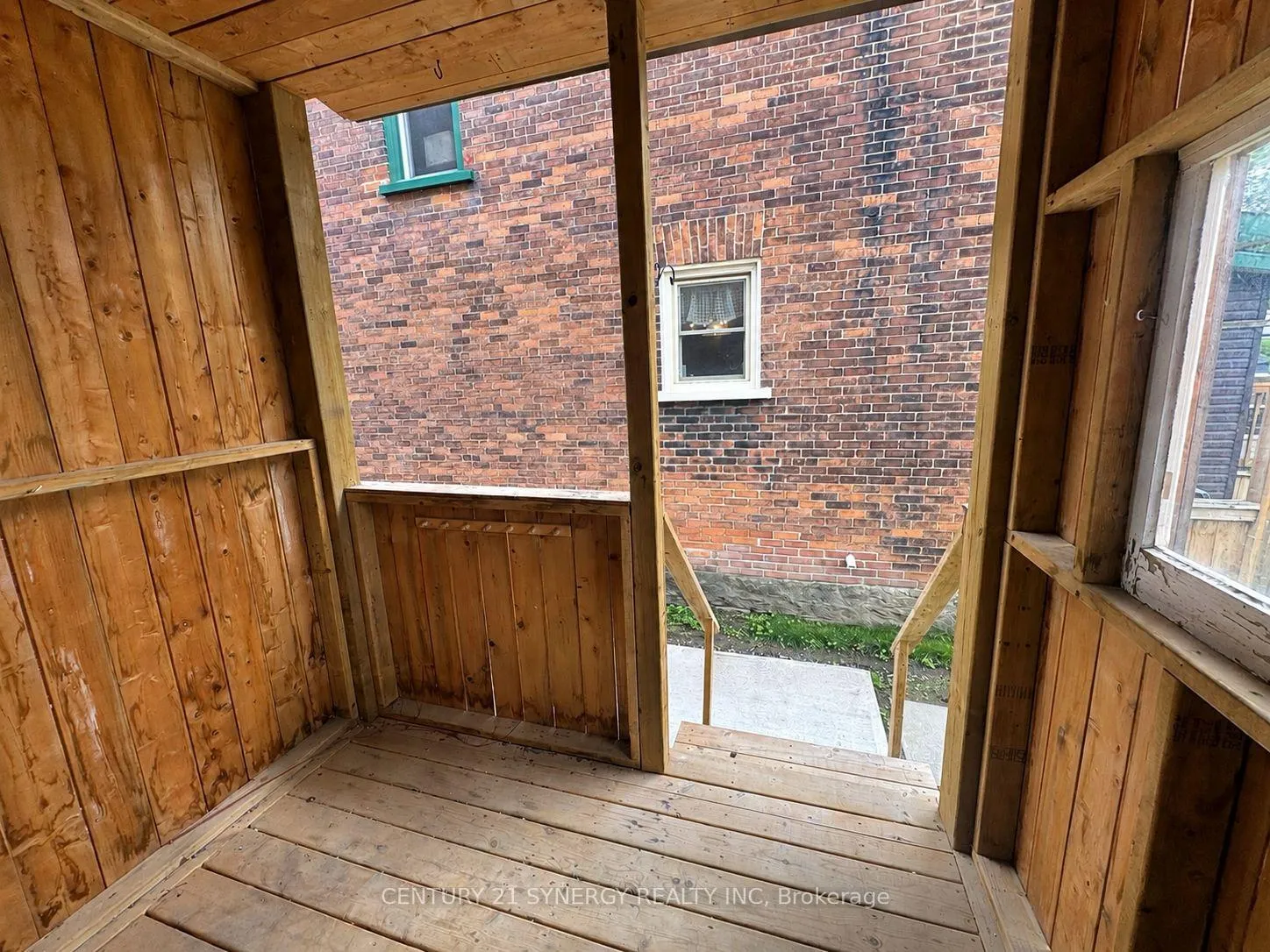 Photo 17 of 164 Chambers Street, Smiths Falls — HOMEH