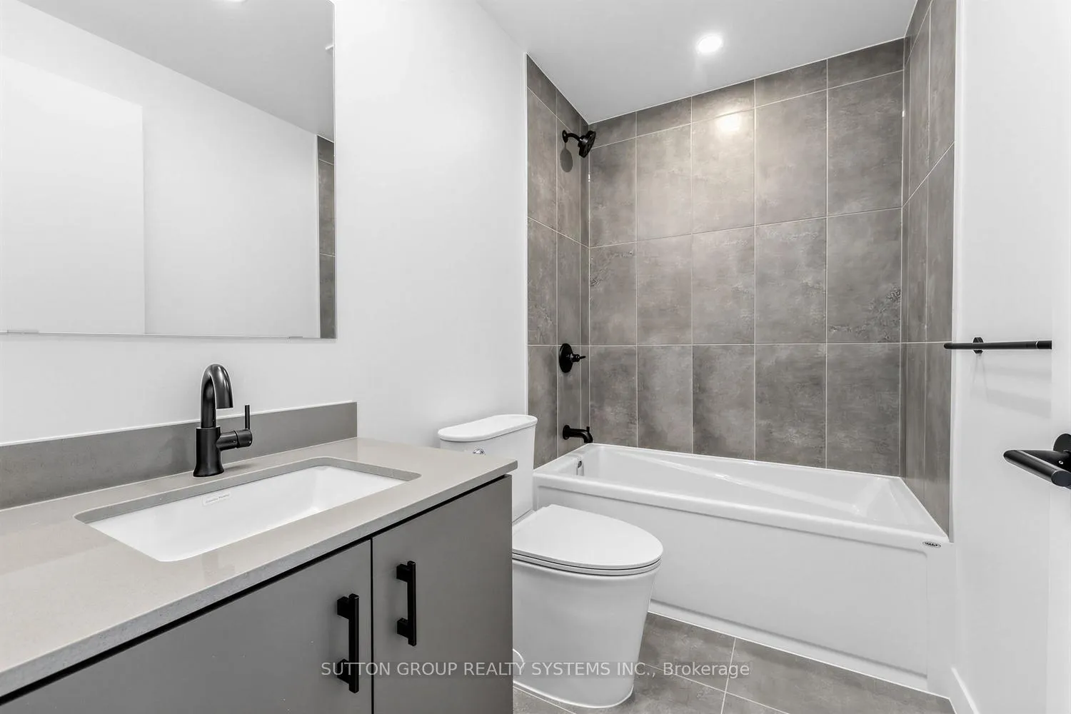 Photo 21 of Unit C 1301, 4878 Powers Common, Burlington, Alton — HOMEH