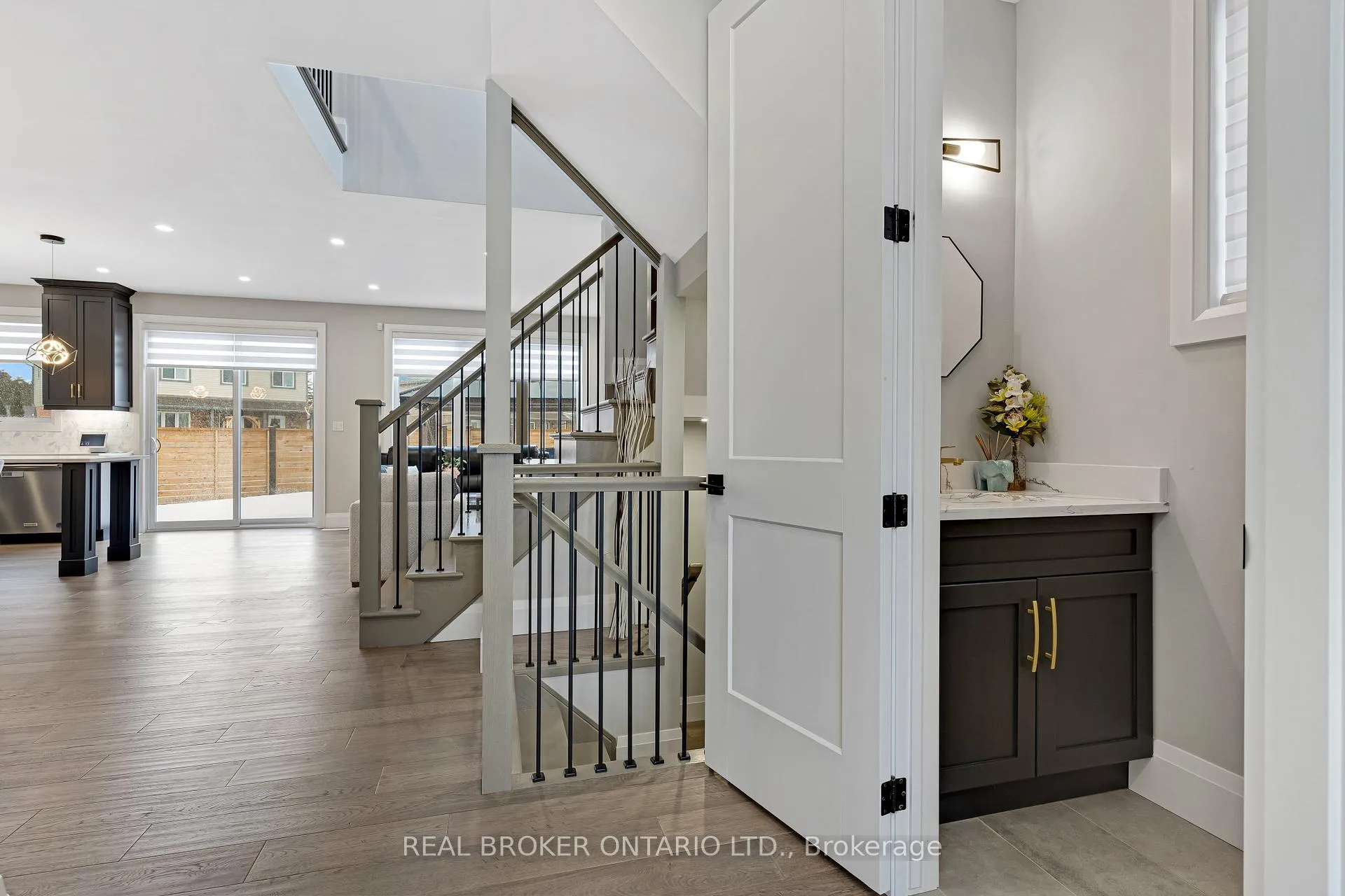 Photo 11 of 610 Conners Drive, North Perth, Listowel — HOMEH