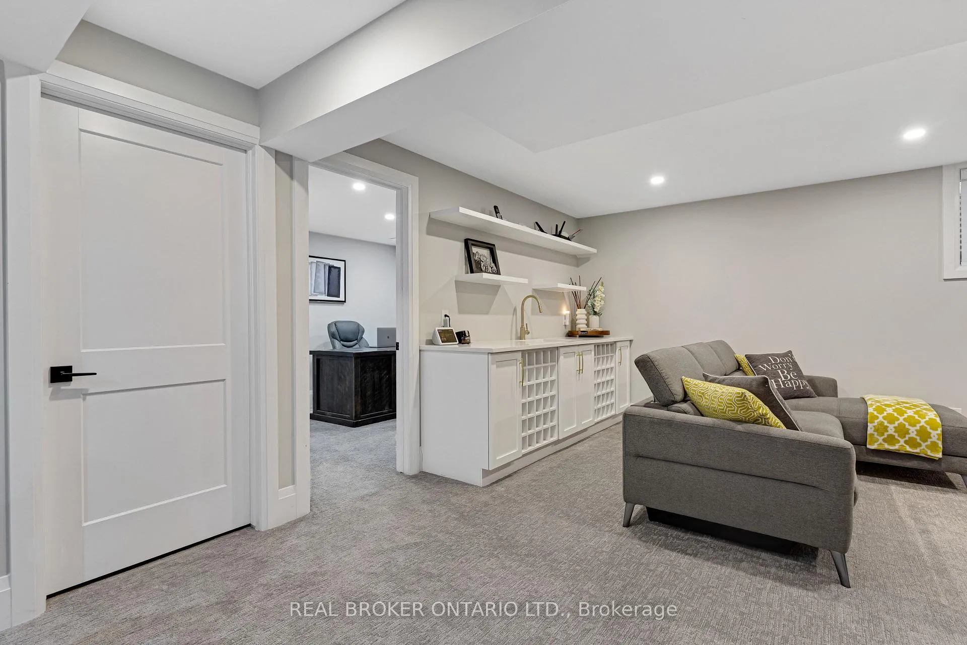 Photo 39 of 610 Conners Drive, North Perth, Listowel — HOMEH
