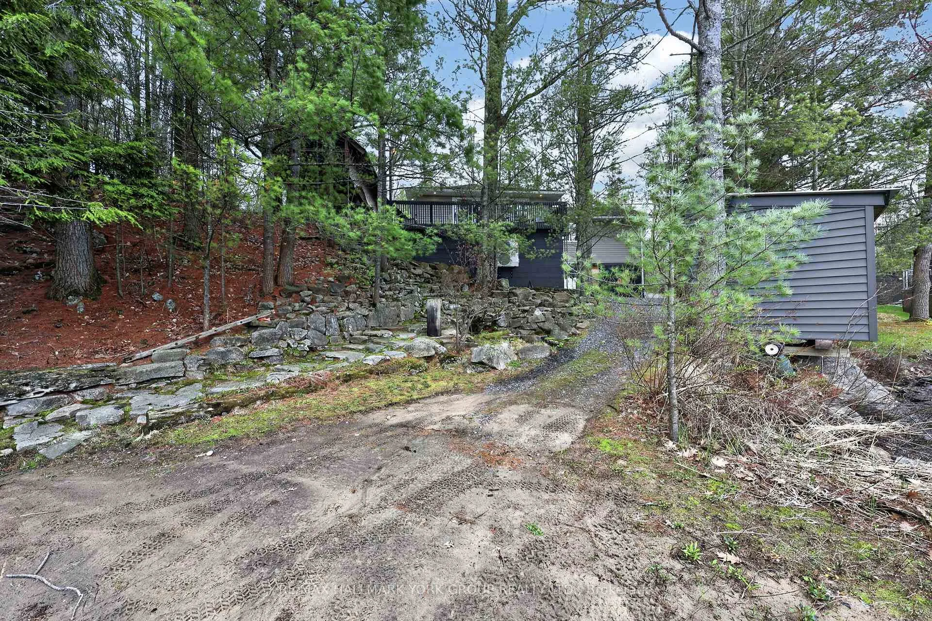 Photo 10 of 45 Island 2ml, Gravenhurst, Wood (Gravenhurst) — HOMEH