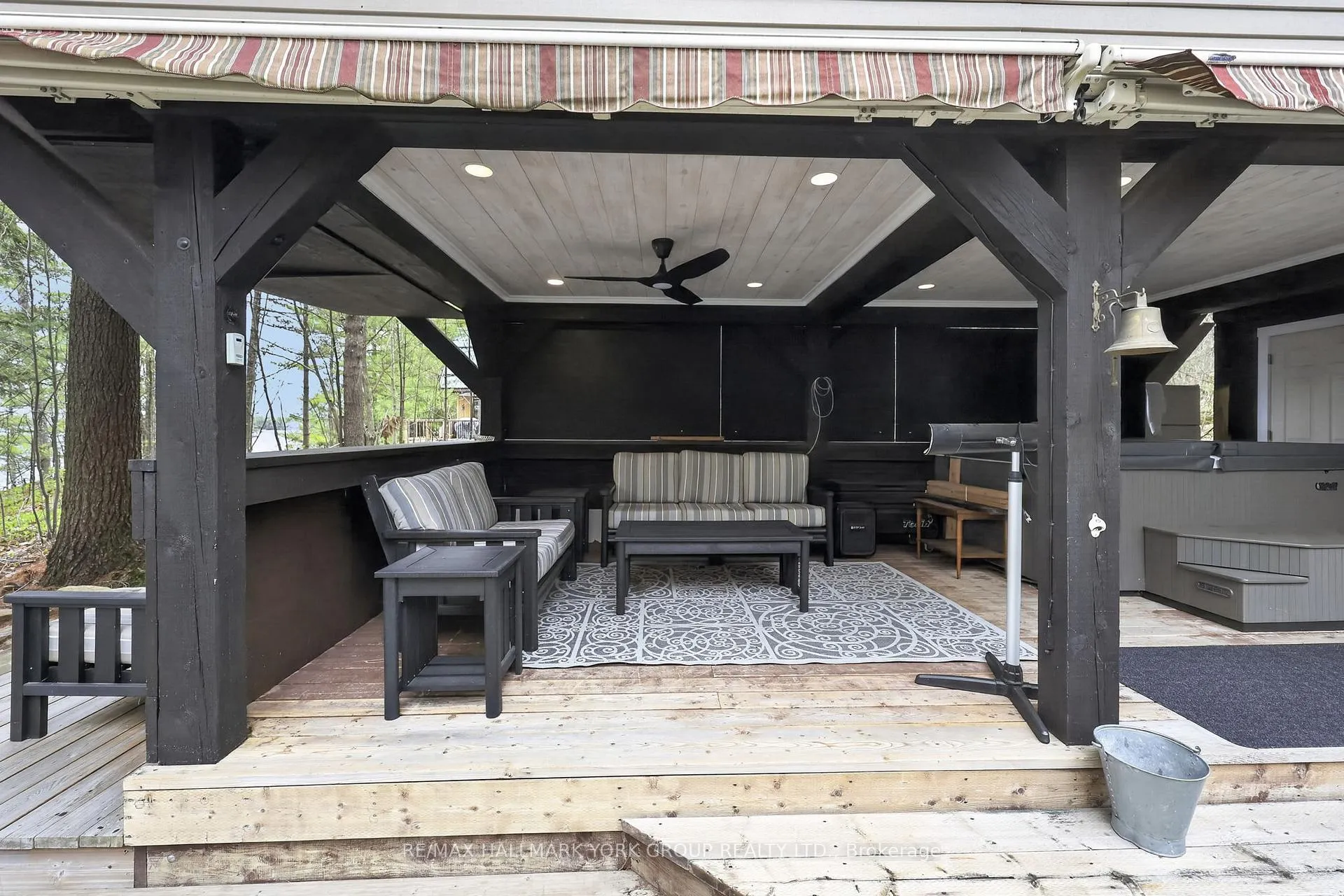 Photo 28 of 45 Island 2ml, Gravenhurst, Wood (Gravenhurst) — HOMEH