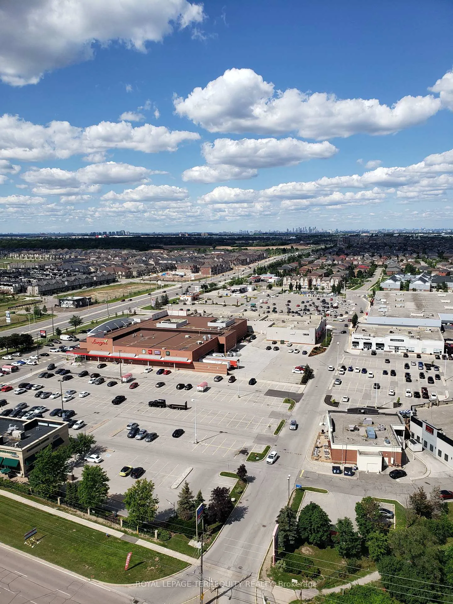 Photo 18 of Unit 1808, 297 Oak Walk Drive, Oakville, River Oaks — HOMEH