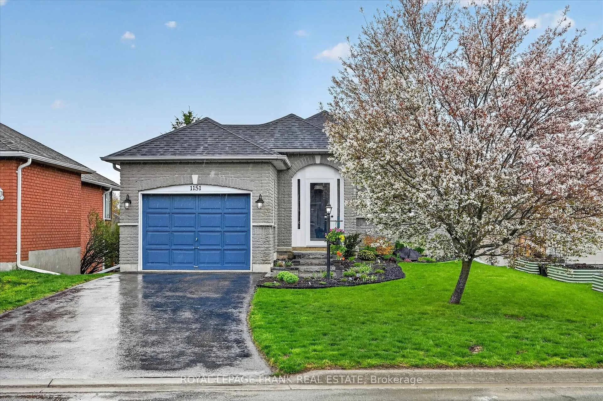 Photo 1 of 1151 Baker Street, Peterborough, Northcrest Ward 5 — HOMEH