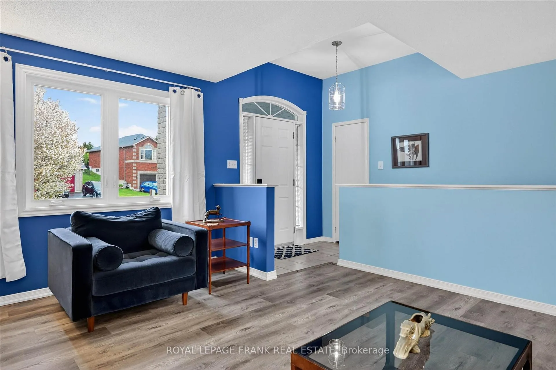 Photo 8 of 1151 Baker Street, Peterborough, Northcrest Ward 5 — HOMEH