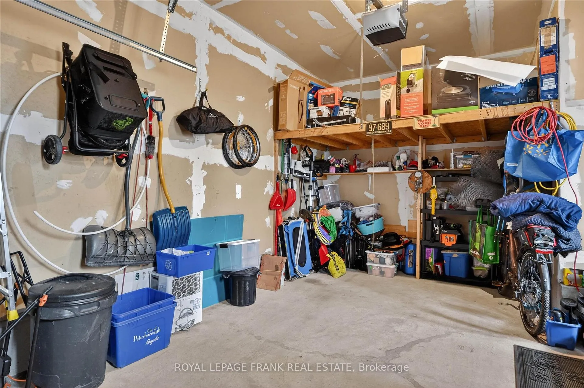Photo 33 of 1151 Baker Street, Peterborough, Northcrest Ward 5 — HOMEH