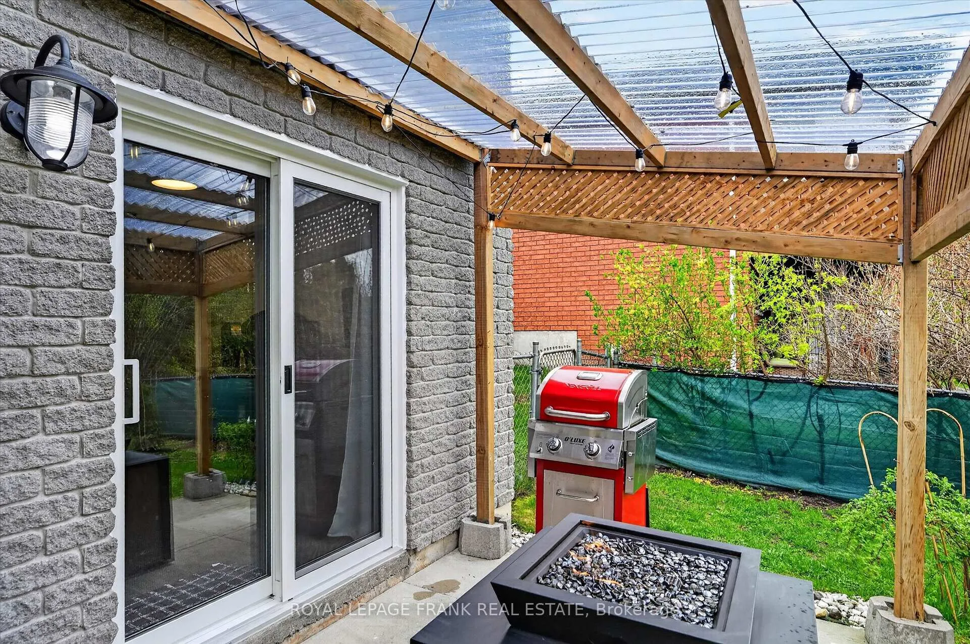 Photo 35 of 1151 Baker Street, Peterborough, Northcrest Ward 5 — HOMEH