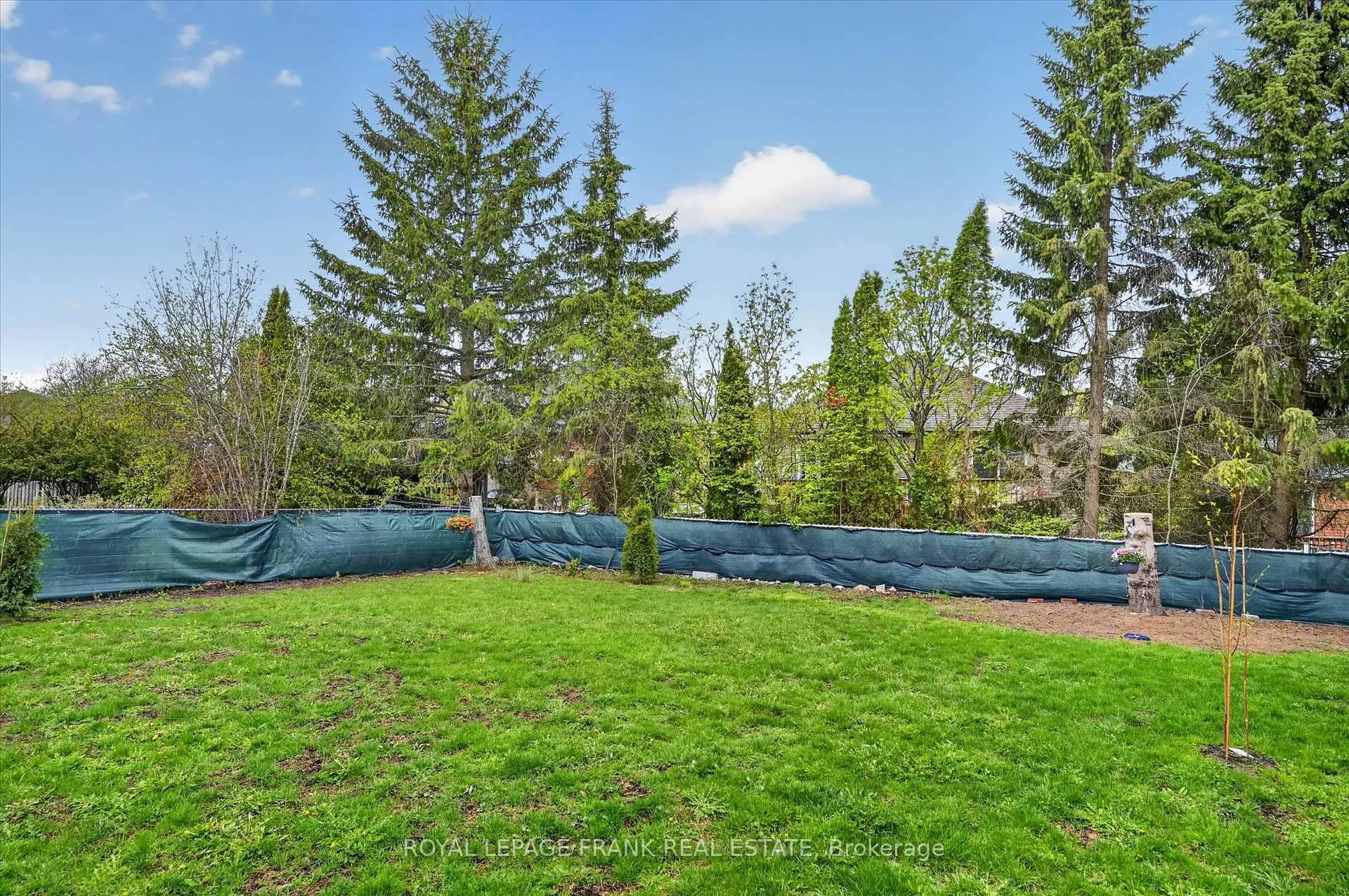 Photo 40 of 1151 Baker Street, Peterborough, Northcrest Ward 5 — HOMEH