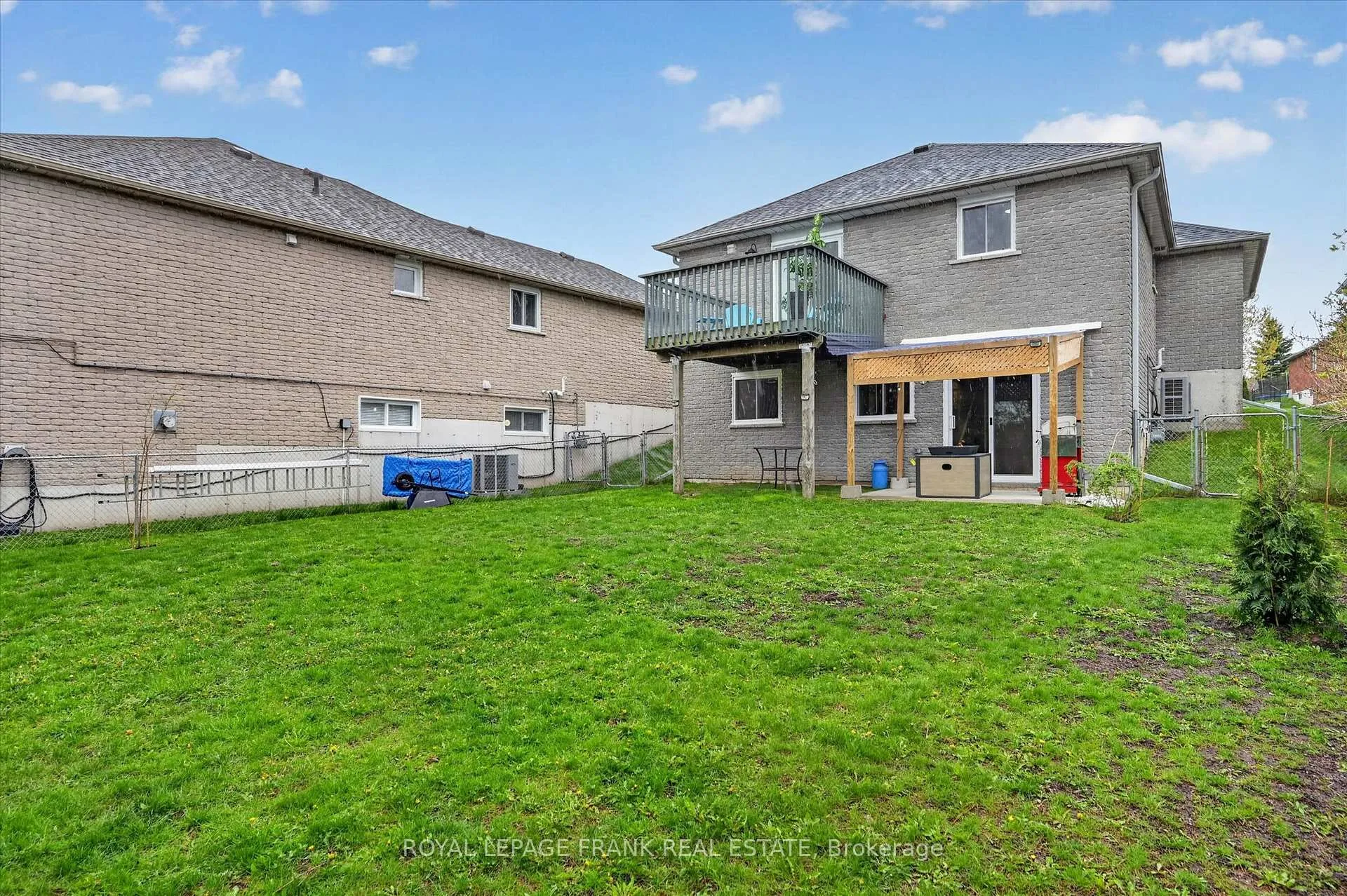 Photo 42 of 1151 Baker Street, Peterborough, Northcrest Ward 5 — HOMEH