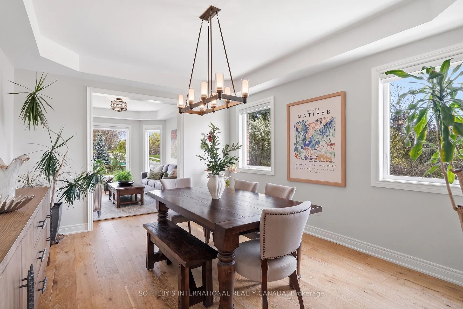 Photo 9 of 2432 Upper Valley Crescent, Oakville, River Oaks — HOMEH