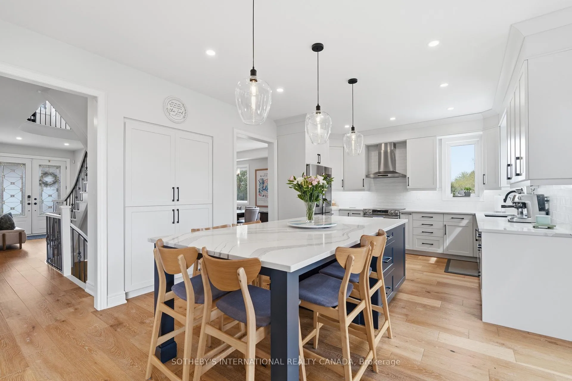 Photo 11 of 2432 Upper Valley Crescent, Oakville, River Oaks — HOMEH