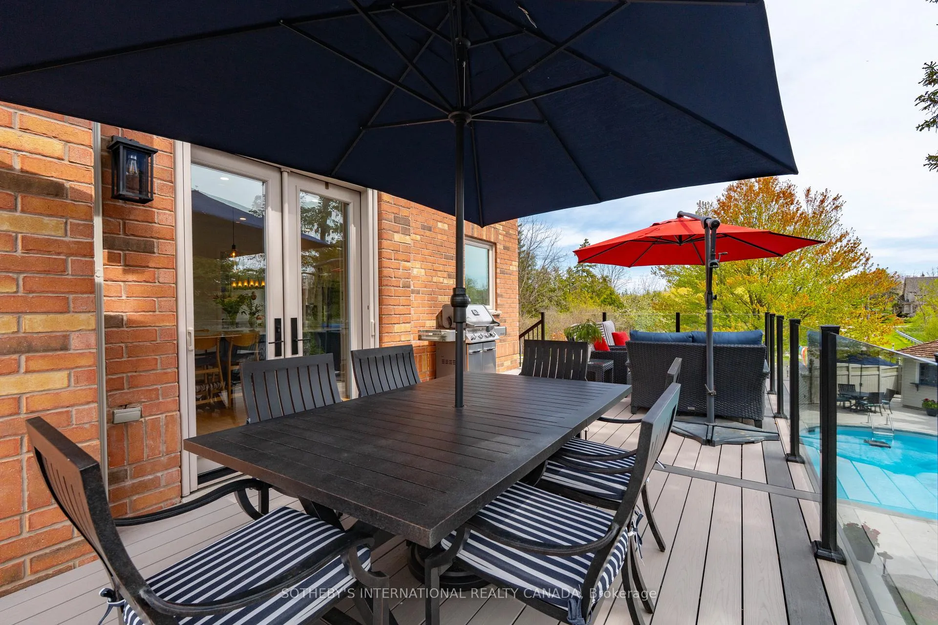 Photo 16 of 2432 Upper Valley Crescent, Oakville, River Oaks — HOMEH