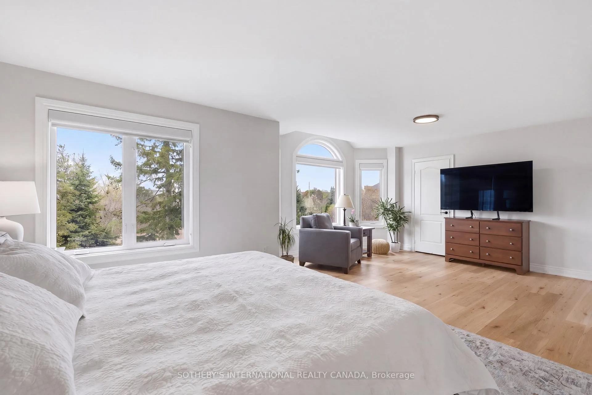 Photo 22 of 2432 Upper Valley Crescent, Oakville, River Oaks — HOMEH
