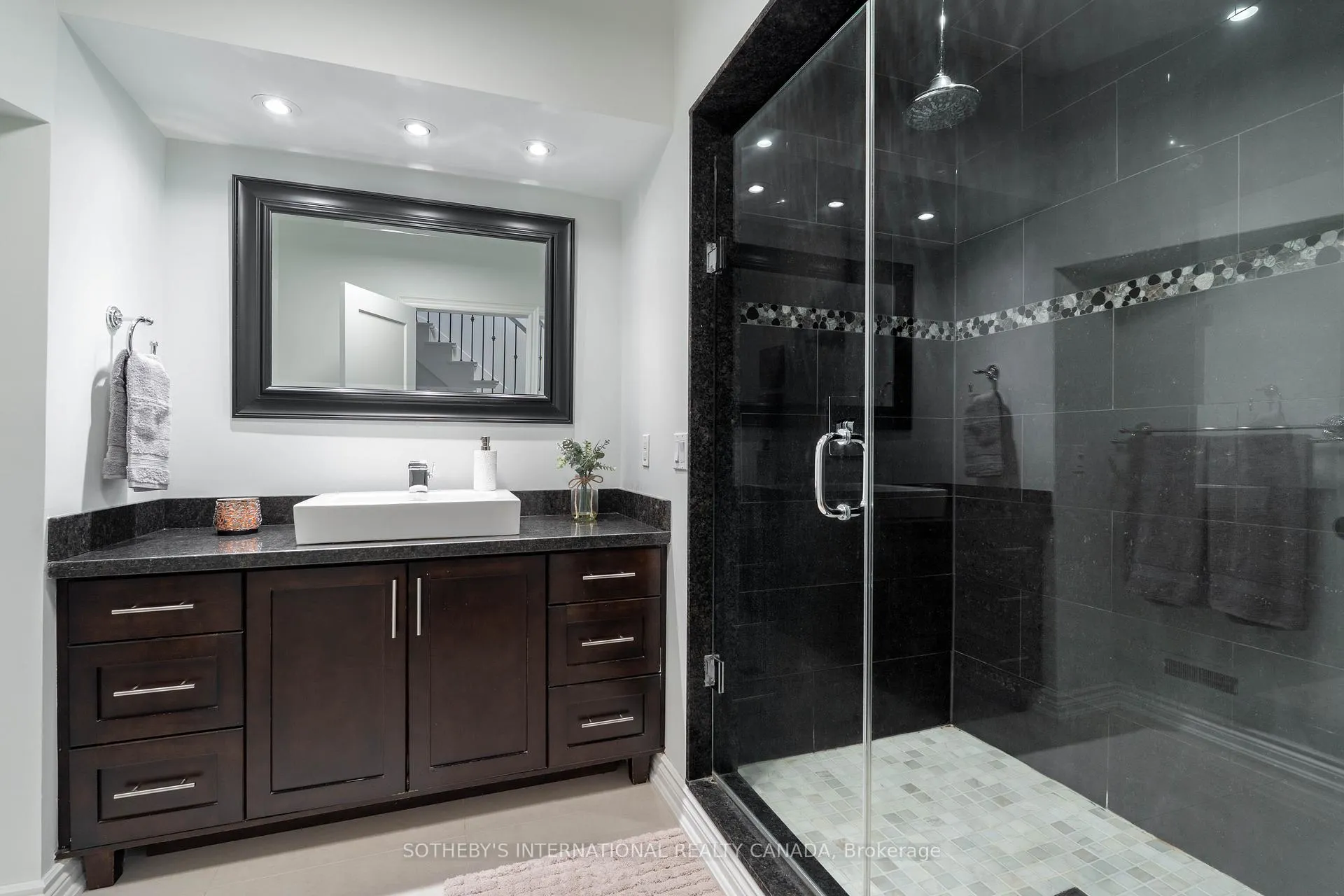 Photo 36 of 2432 Upper Valley Crescent, Oakville, River Oaks — HOMEH