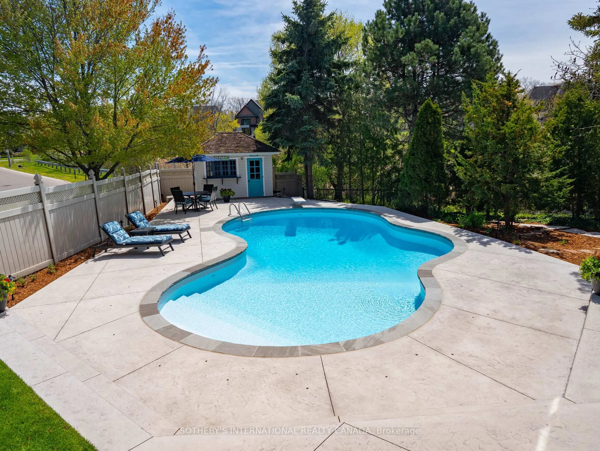 Photo 39 of 2432 Upper Valley Crescent, Oakville, River Oaks — HOMEH