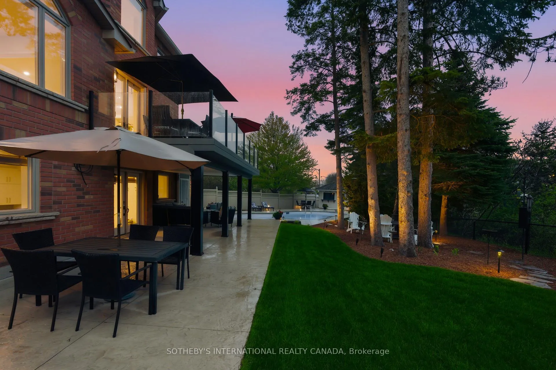 Photo 45 of 2432 Upper Valley Crescent, Oakville, River Oaks — HOMEH
