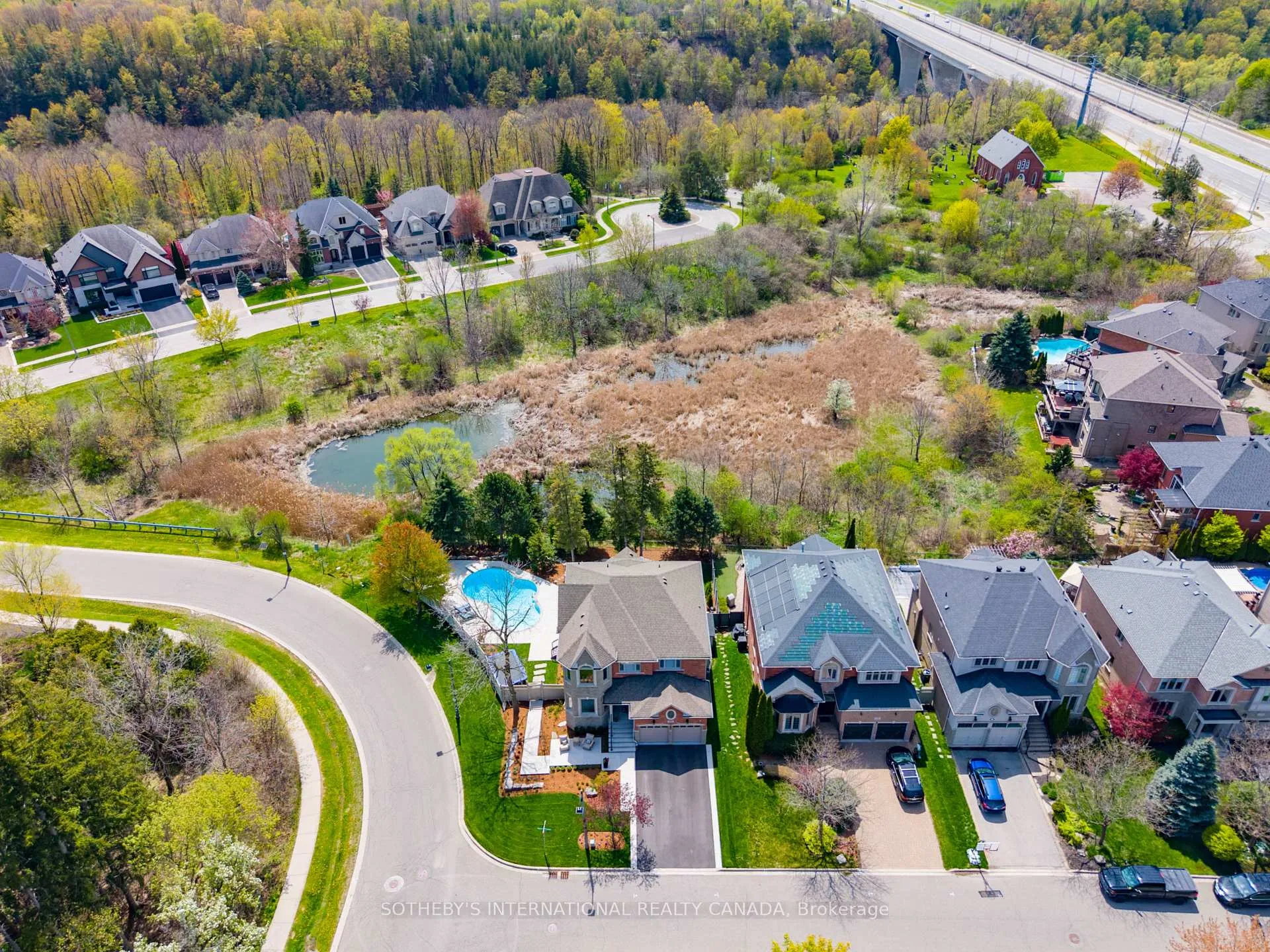 Photo 48 of 2432 Upper Valley Crescent, Oakville, River Oaks — HOMEH