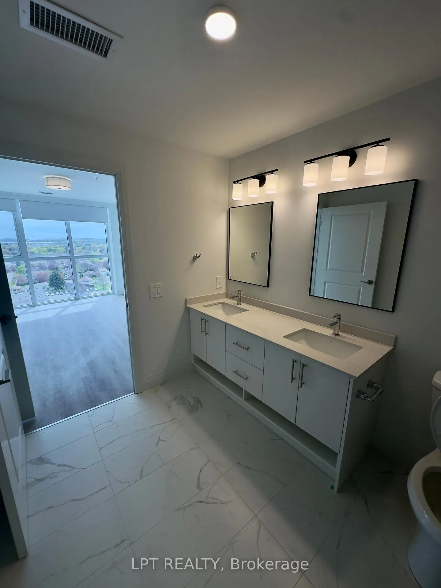 Photo 11 of Unit 1204, 1333 Weber, Kitchener — HOMEH
